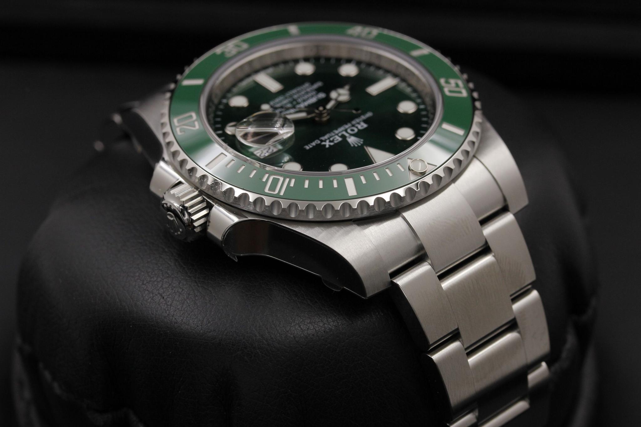 Watch Image 2