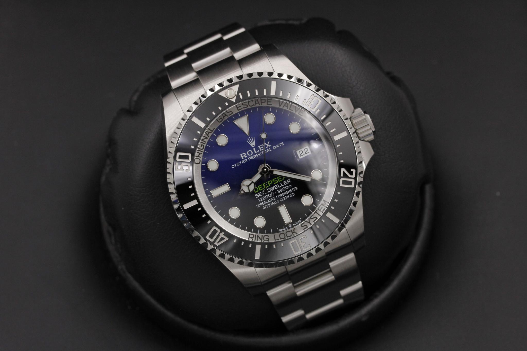 Watch Image 9