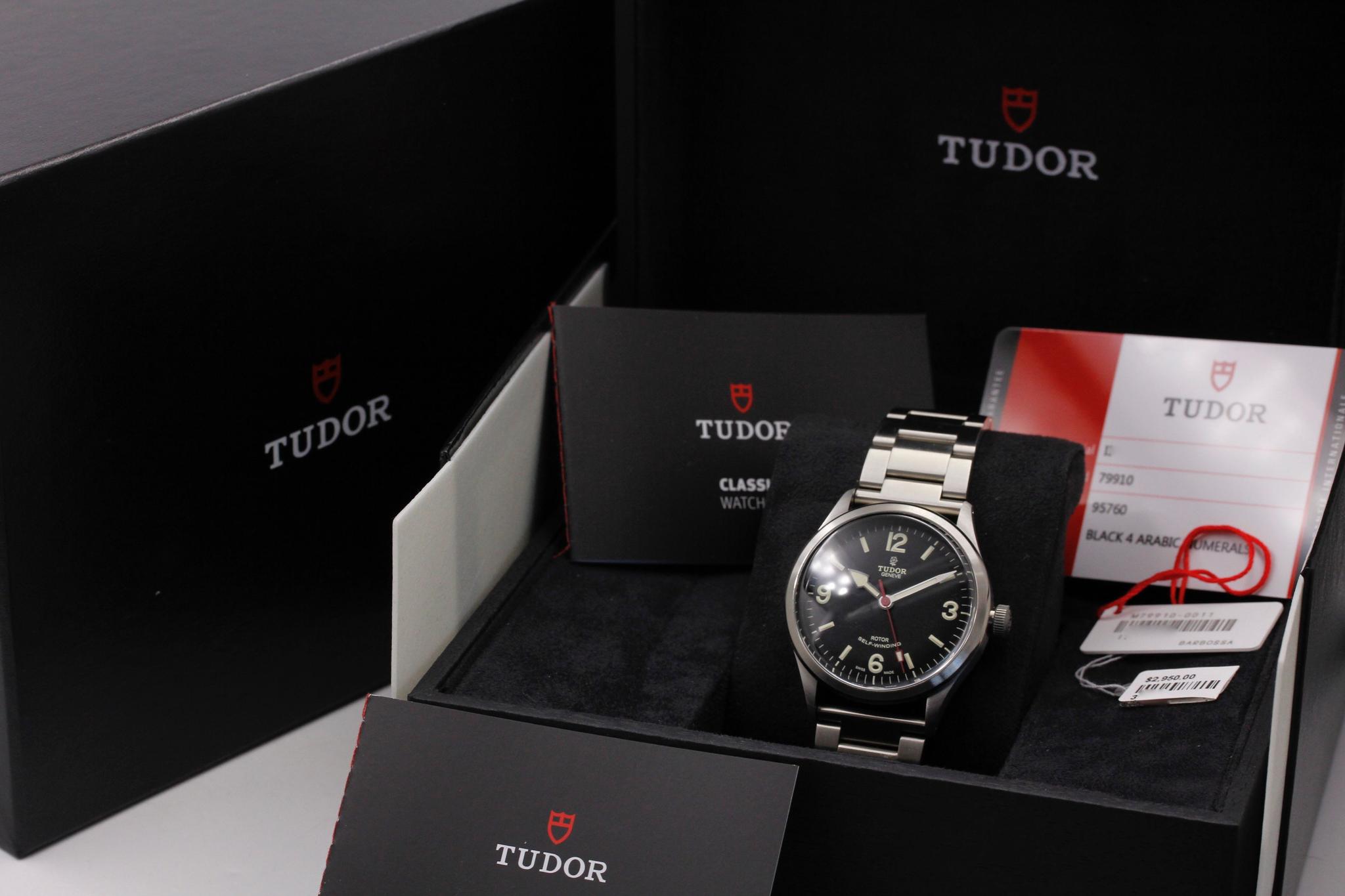 Watch Image 11