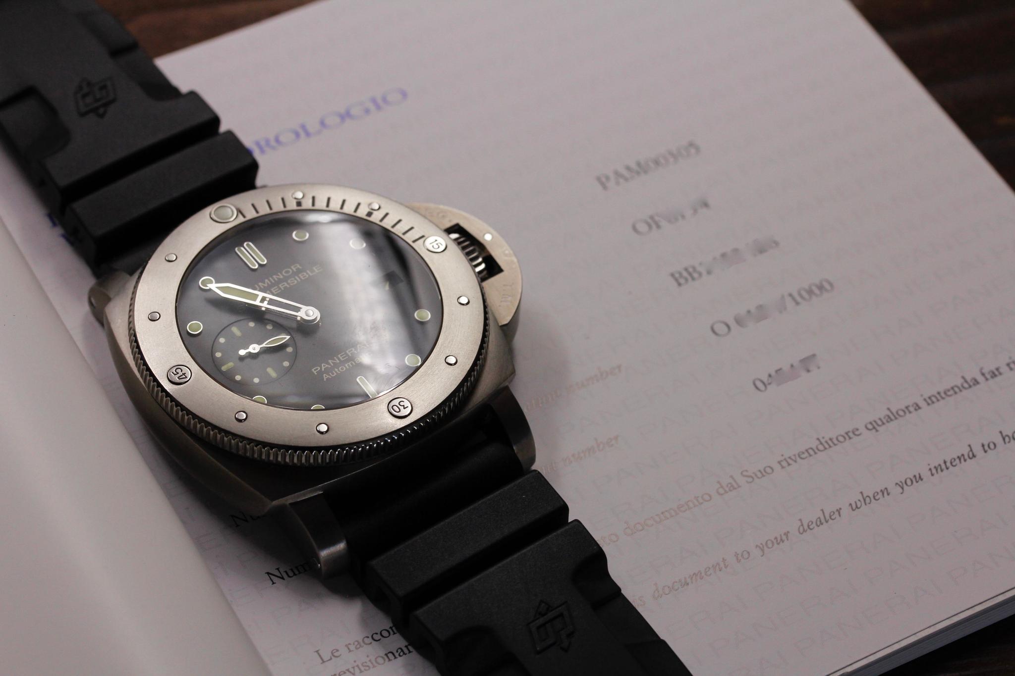 Watch Image 11