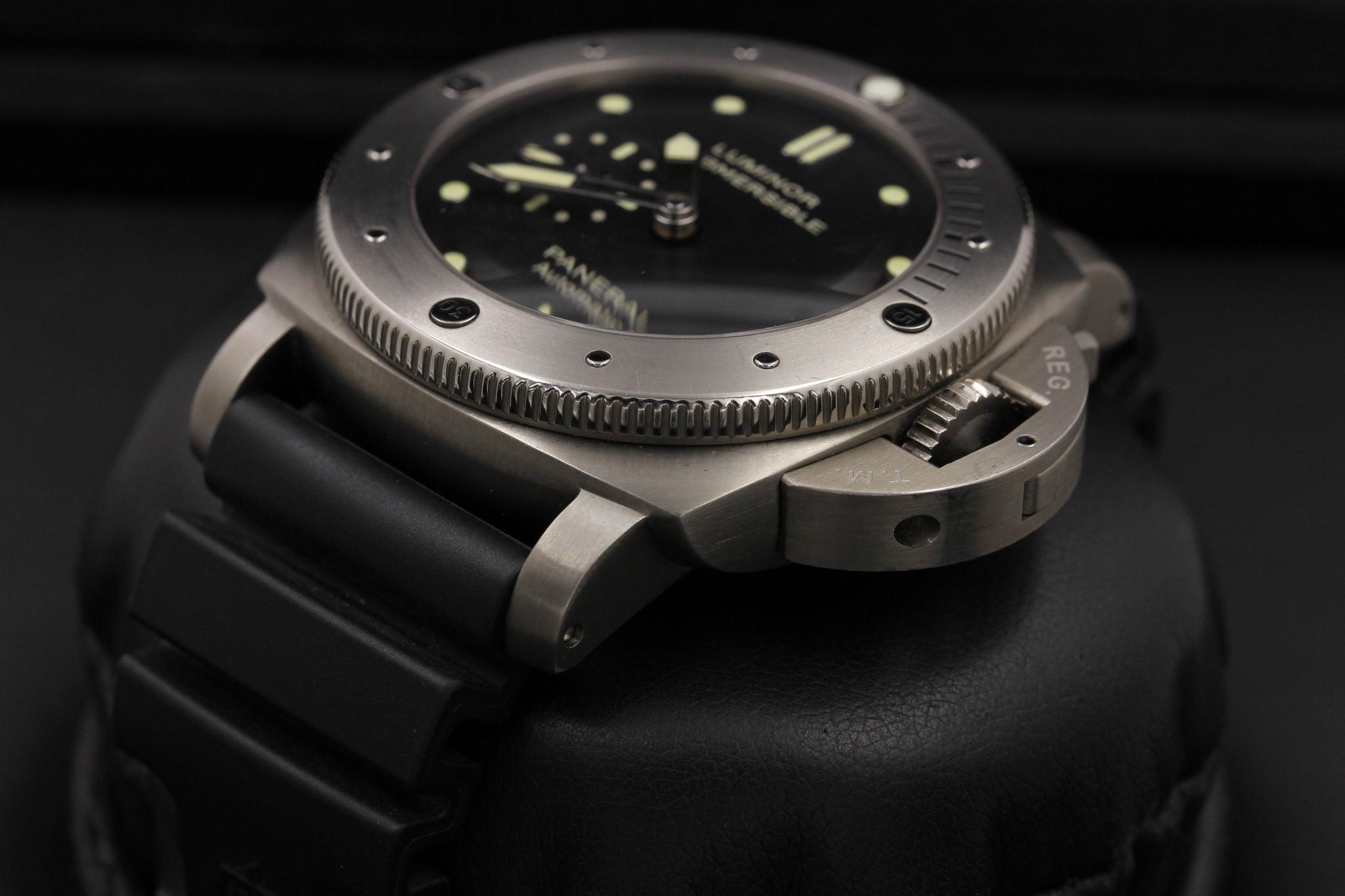 Watch Image 2