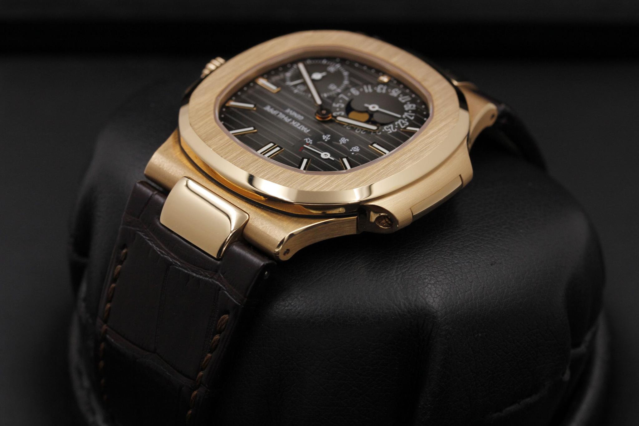 Watch Image 5