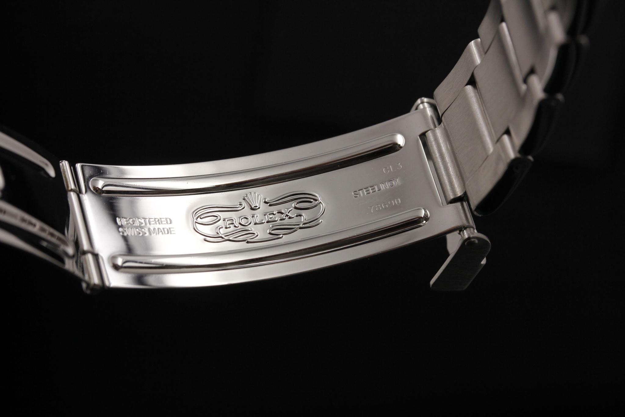 Watch Image 8