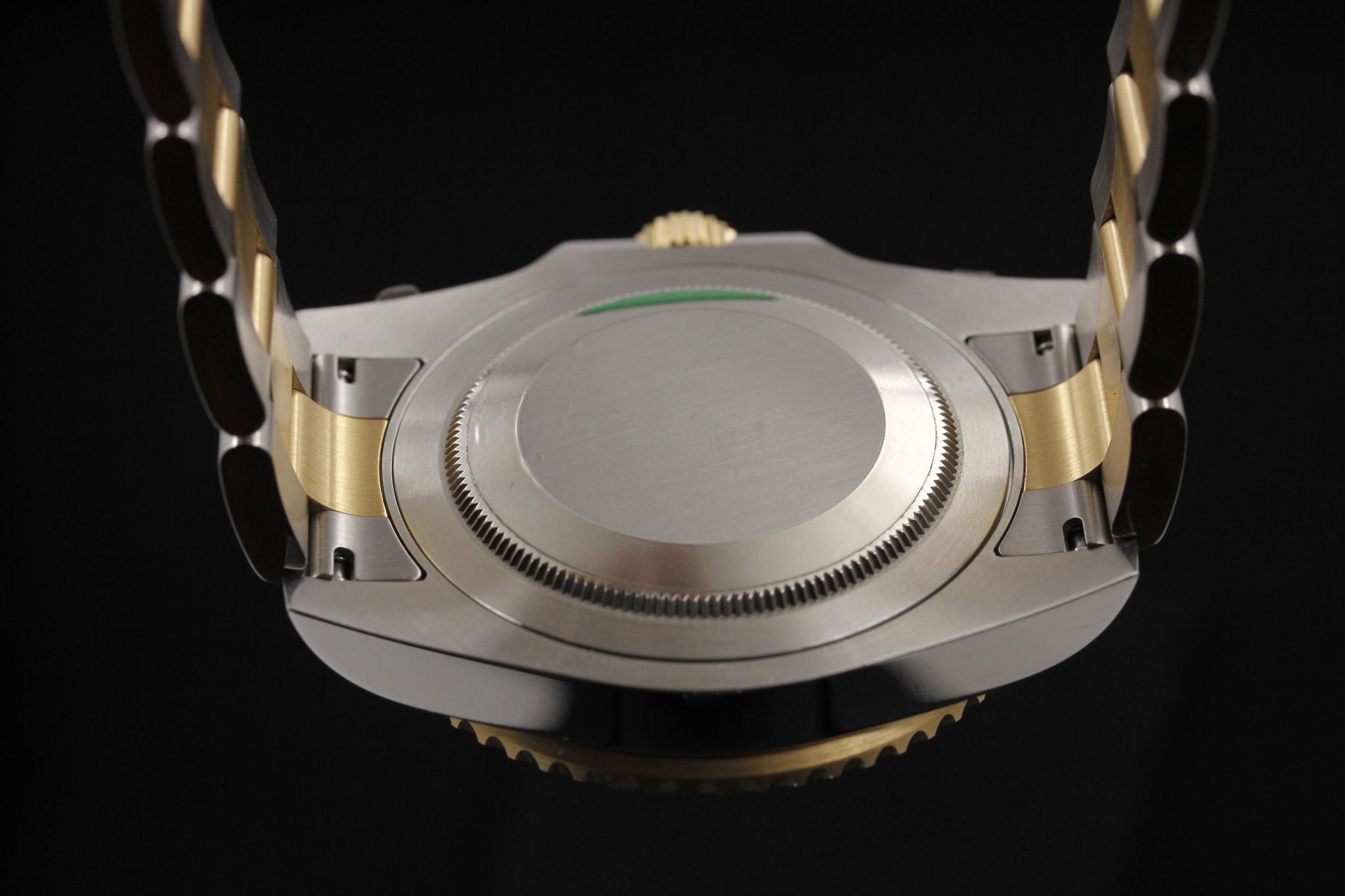 Watch Image 7