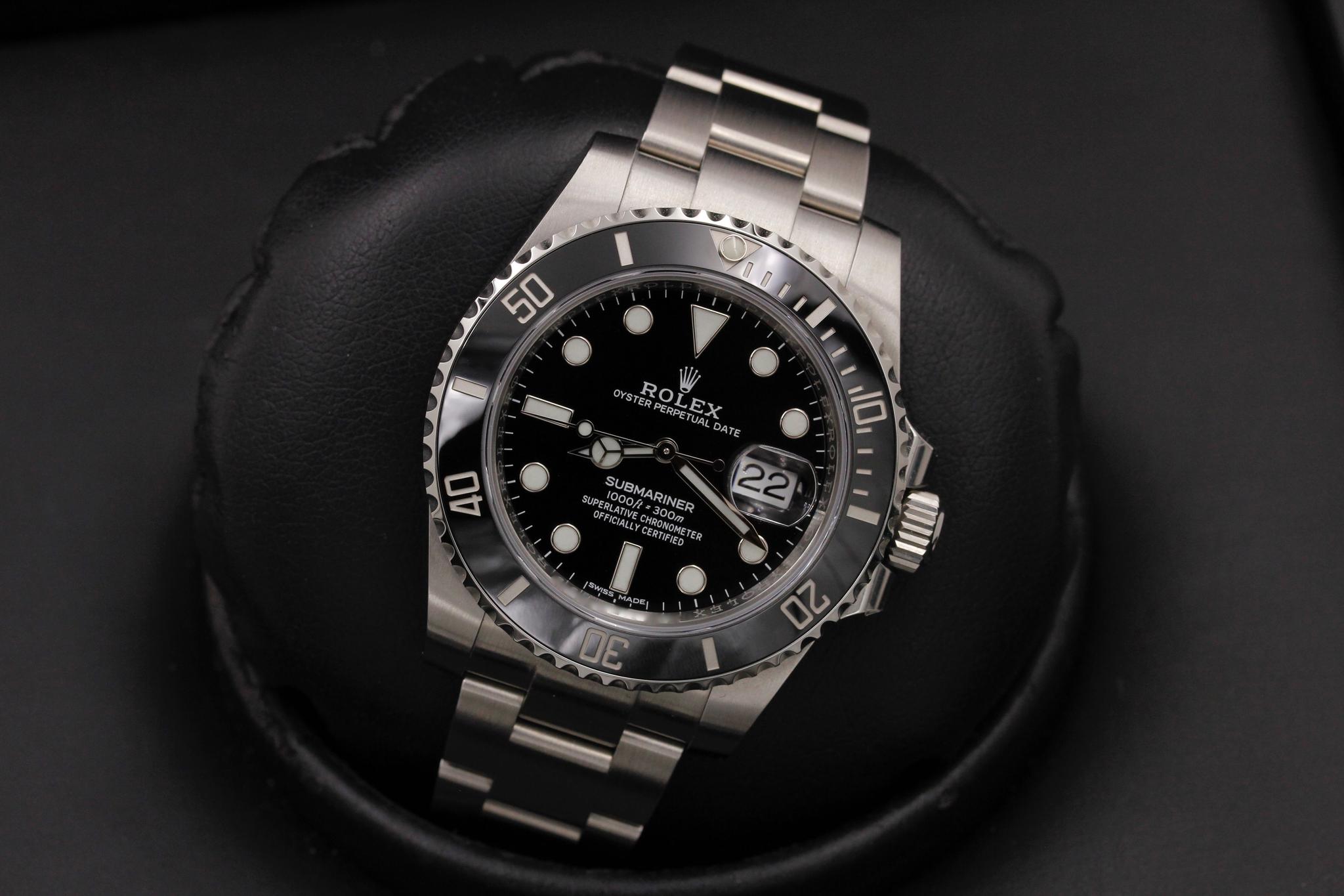 Watch Image 10