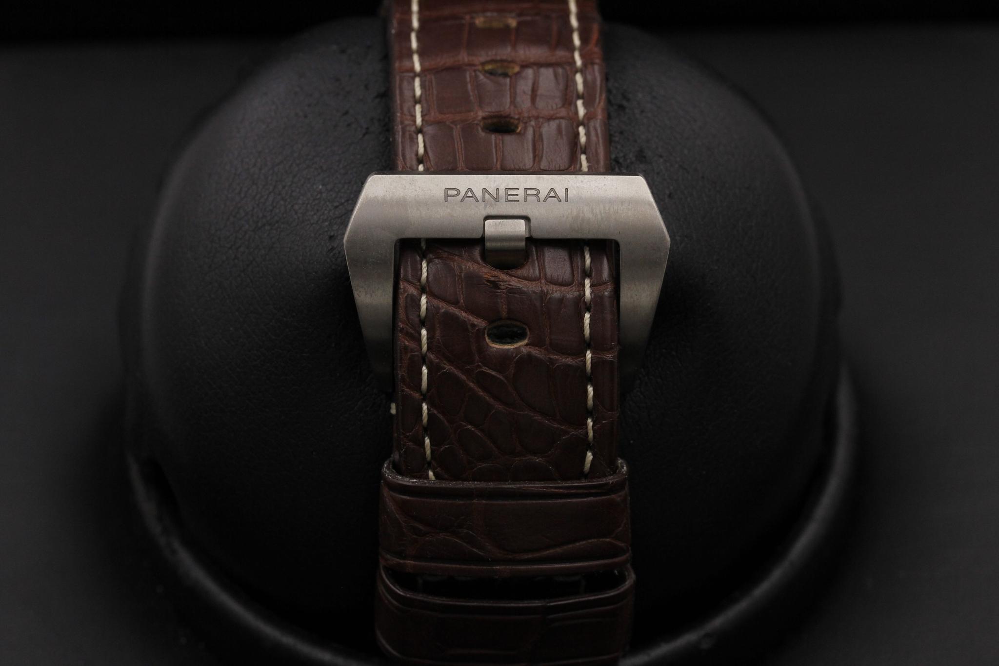 Watch Image 8