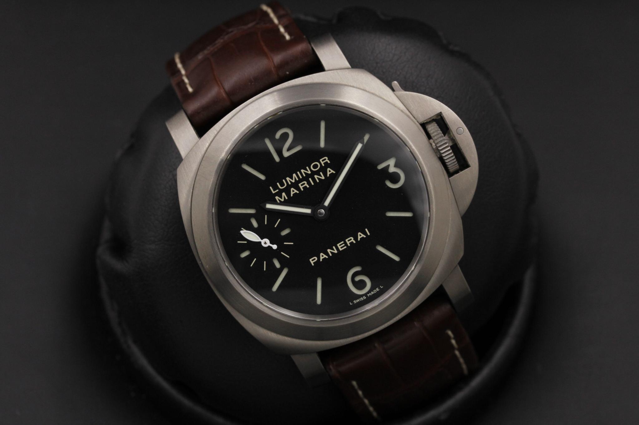 Watch Image 9