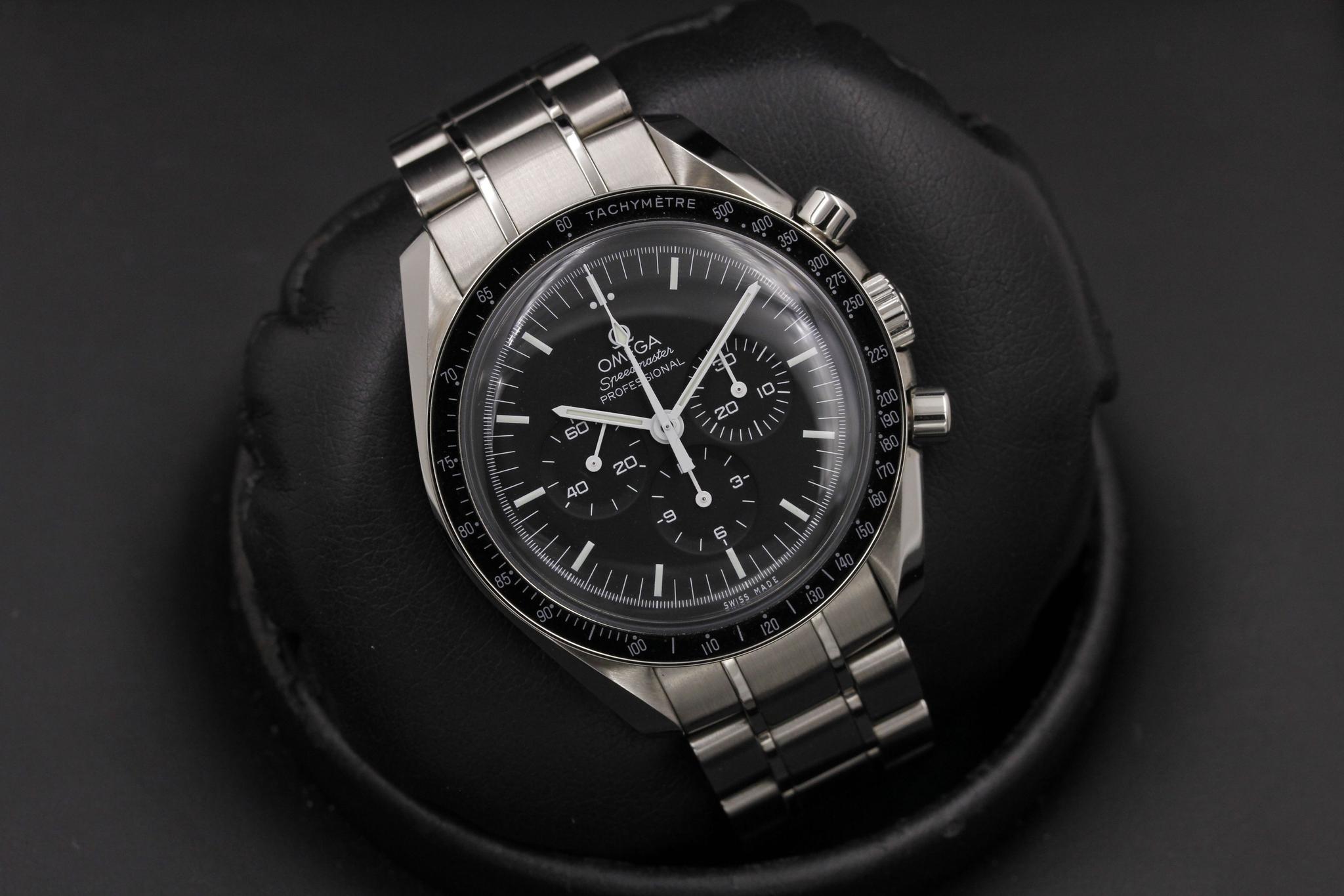 Watch Image 9