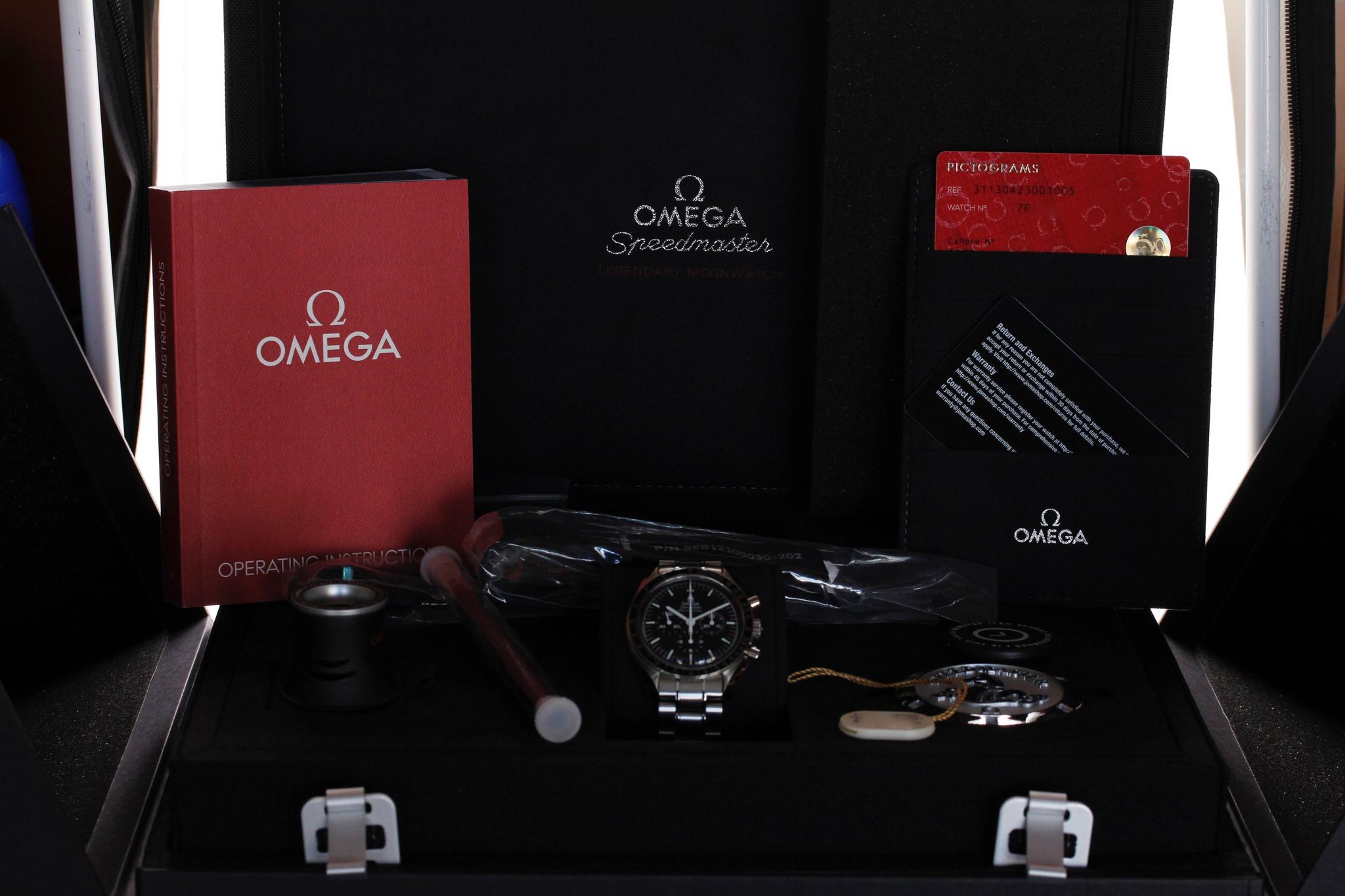Watch Image 11