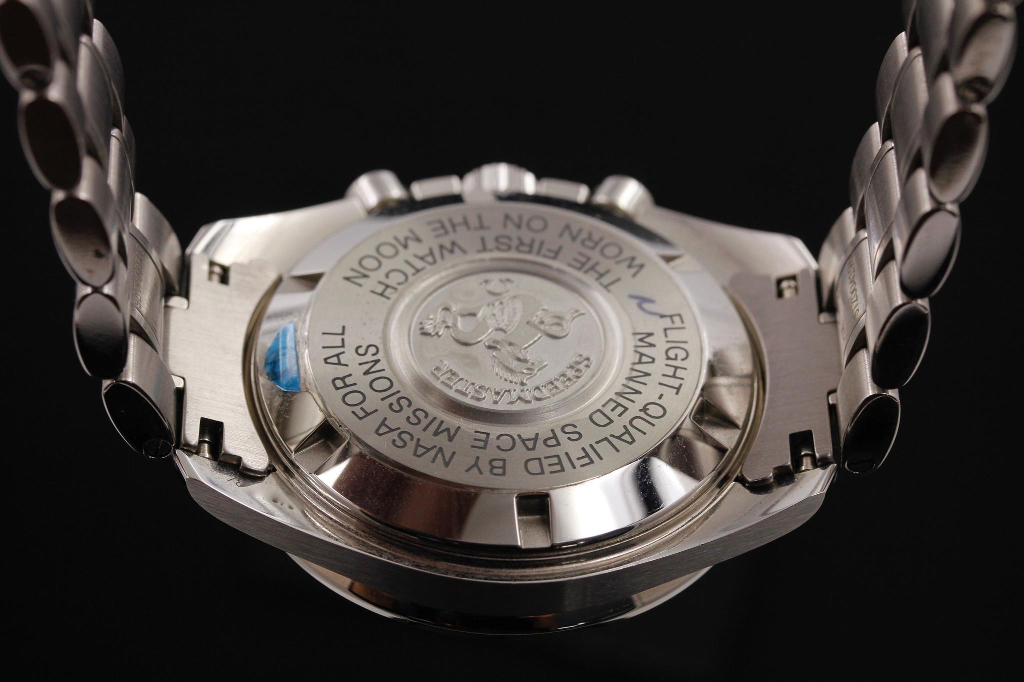 Watch Image 7