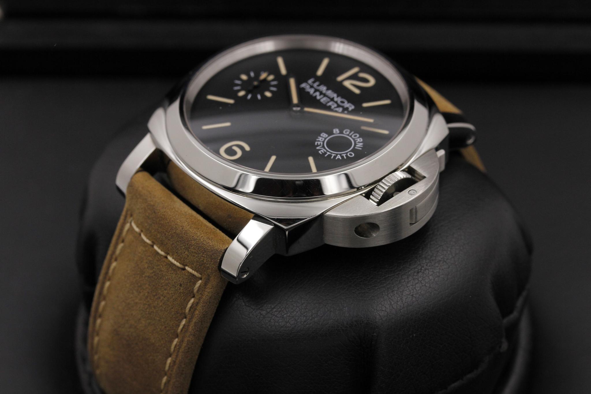 Watch Image 2