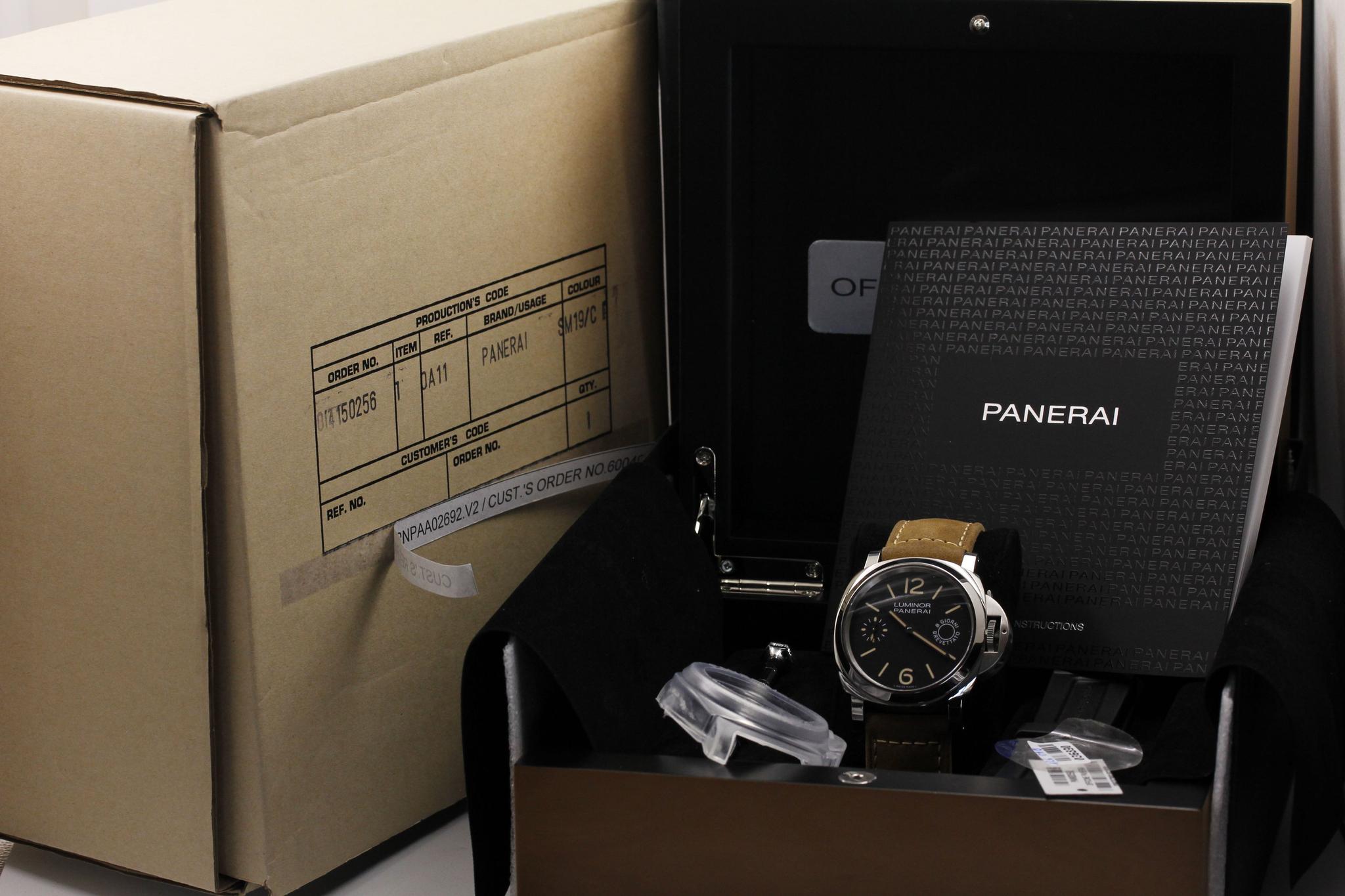 Watch Image 11