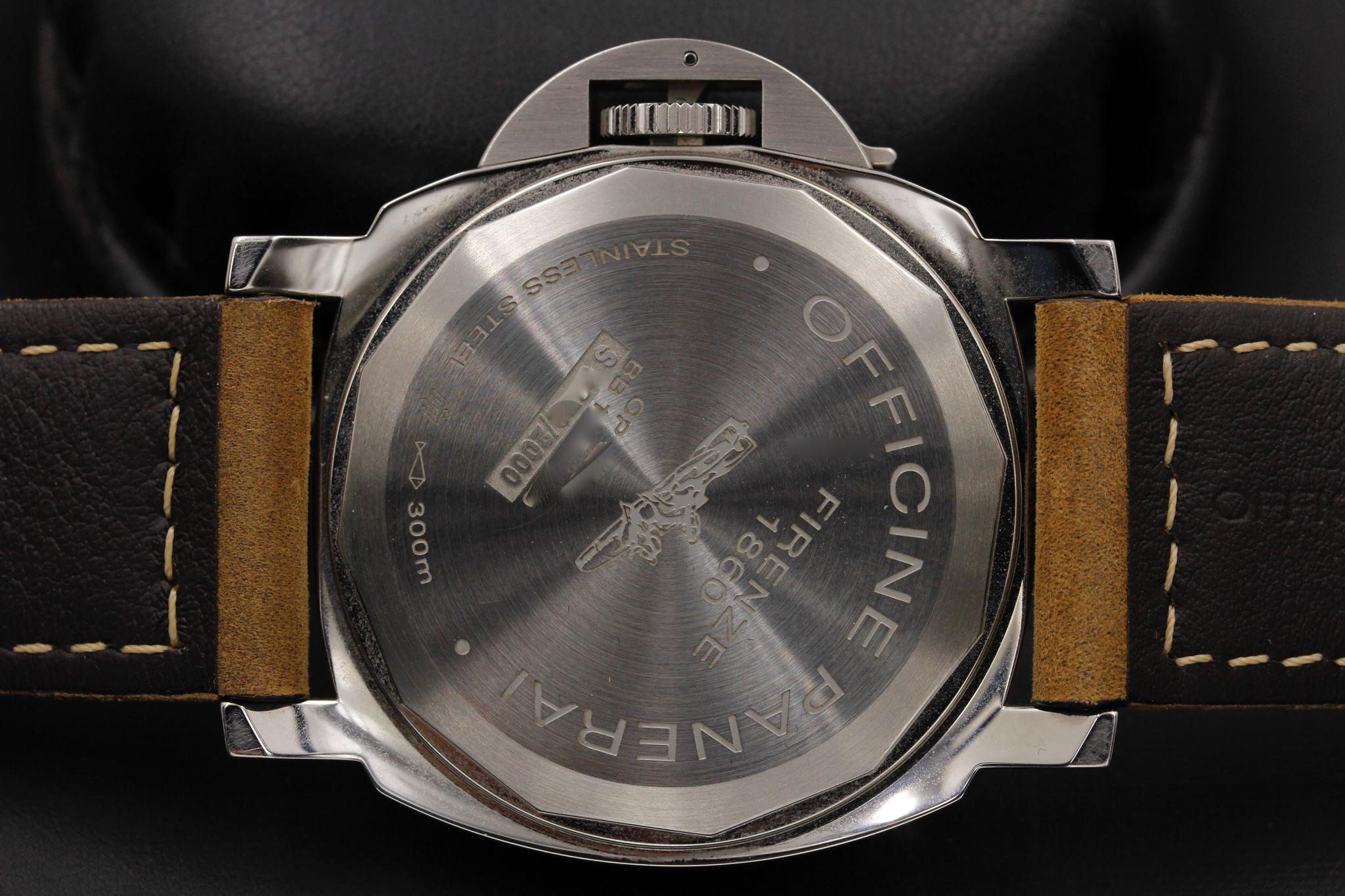 Watch Image 7