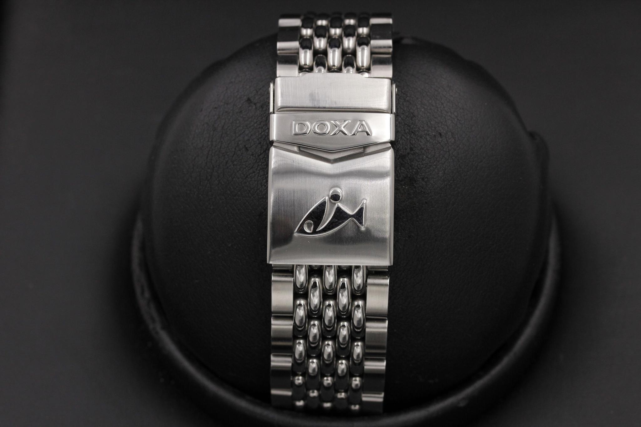 Watch Image 8