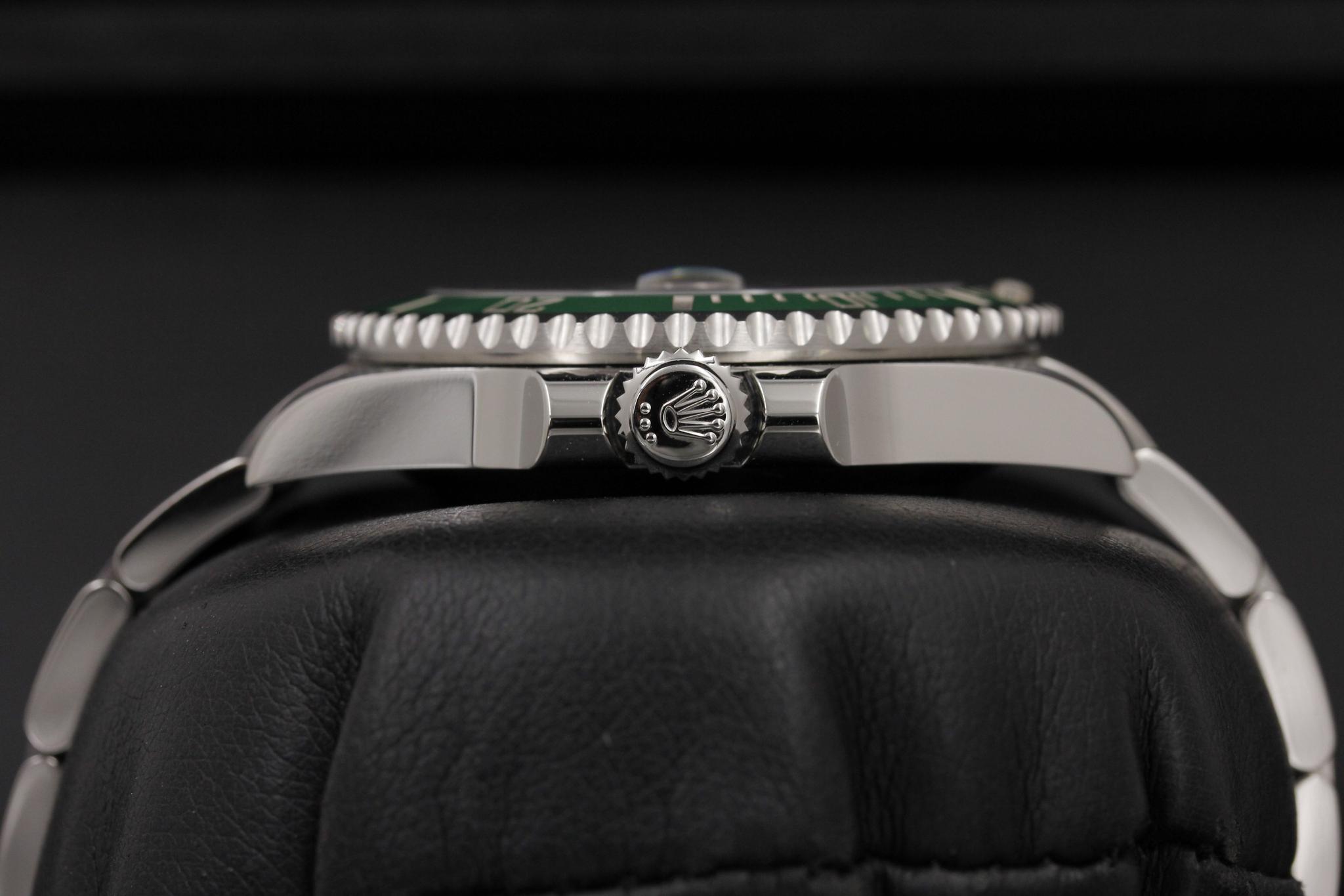 Watch Image 3