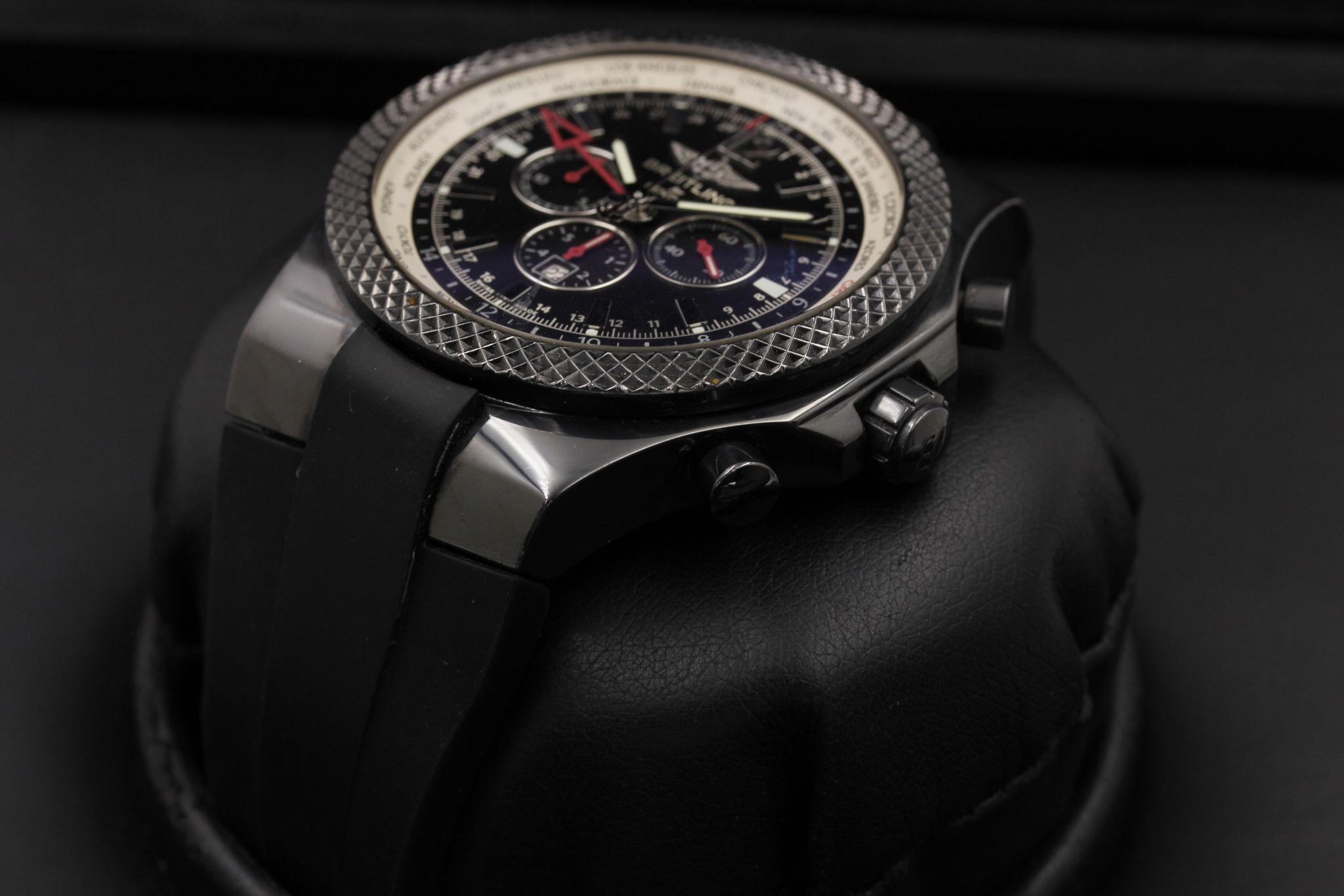 Watch Image 2