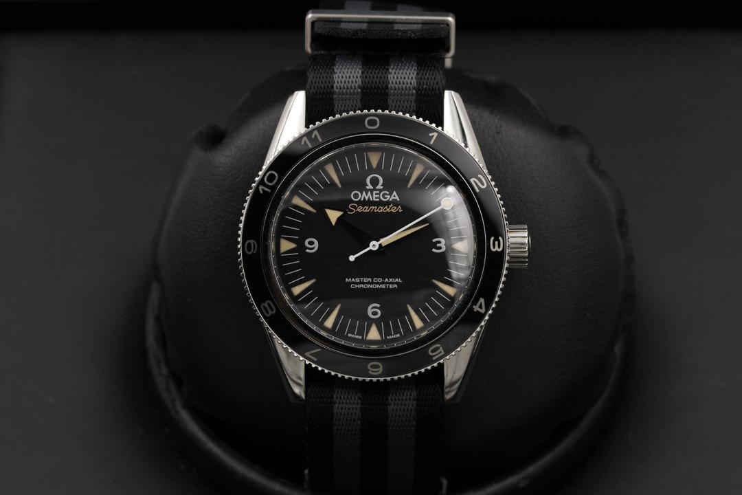 Omega Seamaster 300m "Spectre" 233.32.41.21.01.001