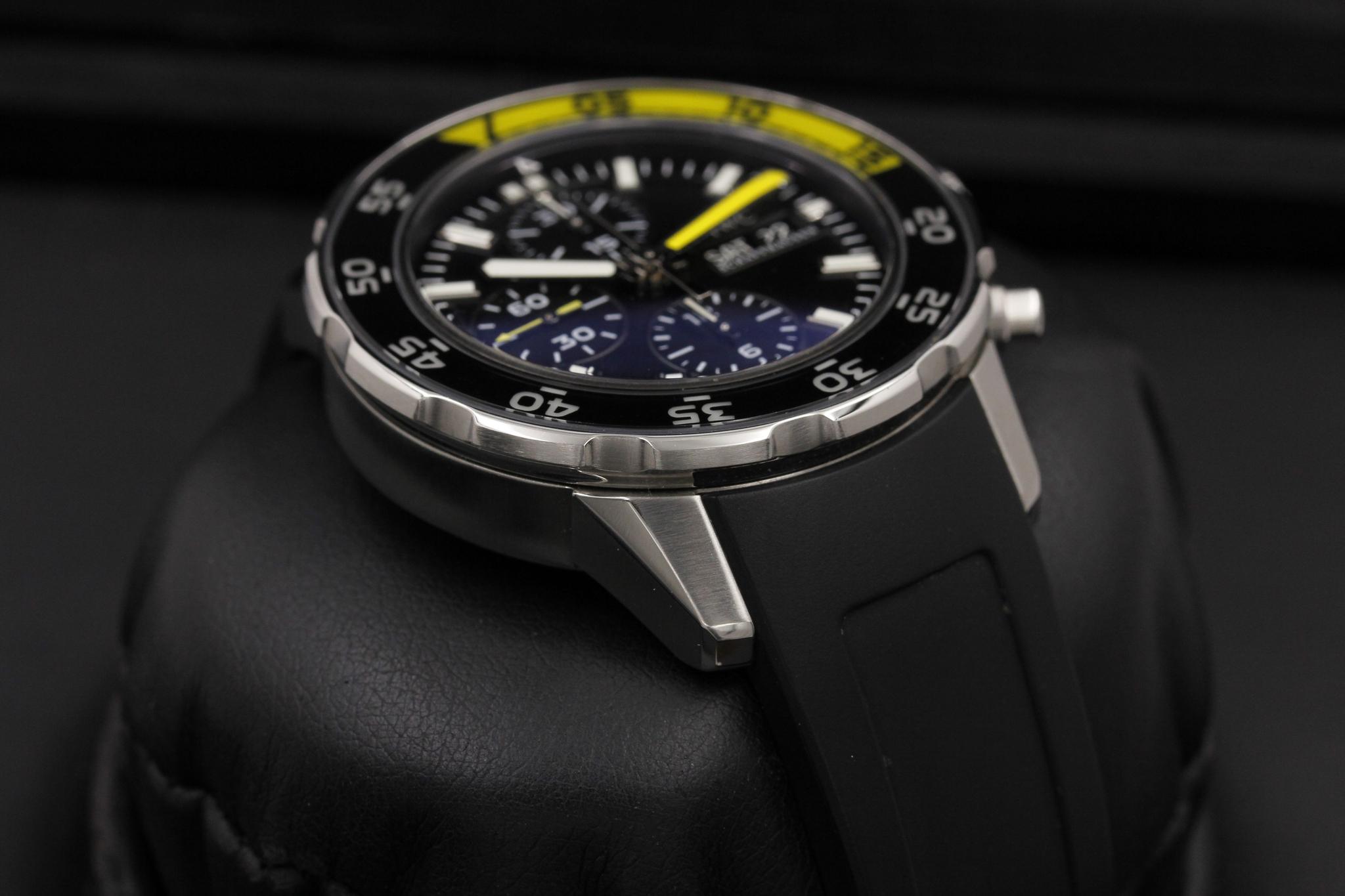 Watch Image 6