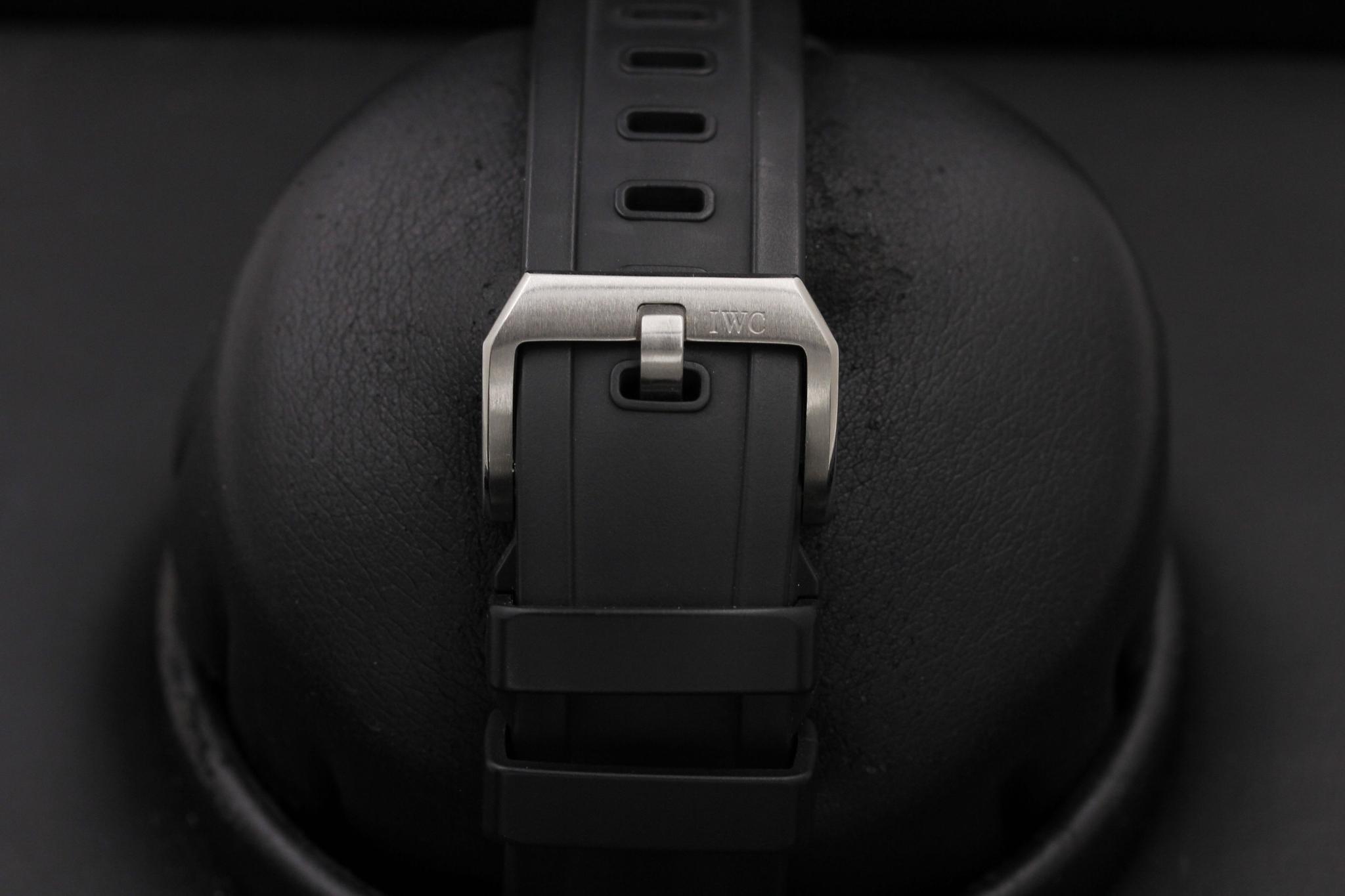 Watch Image 8