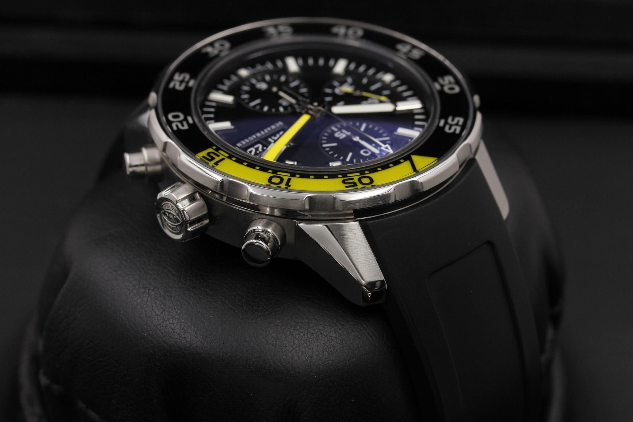 Watch Image 4