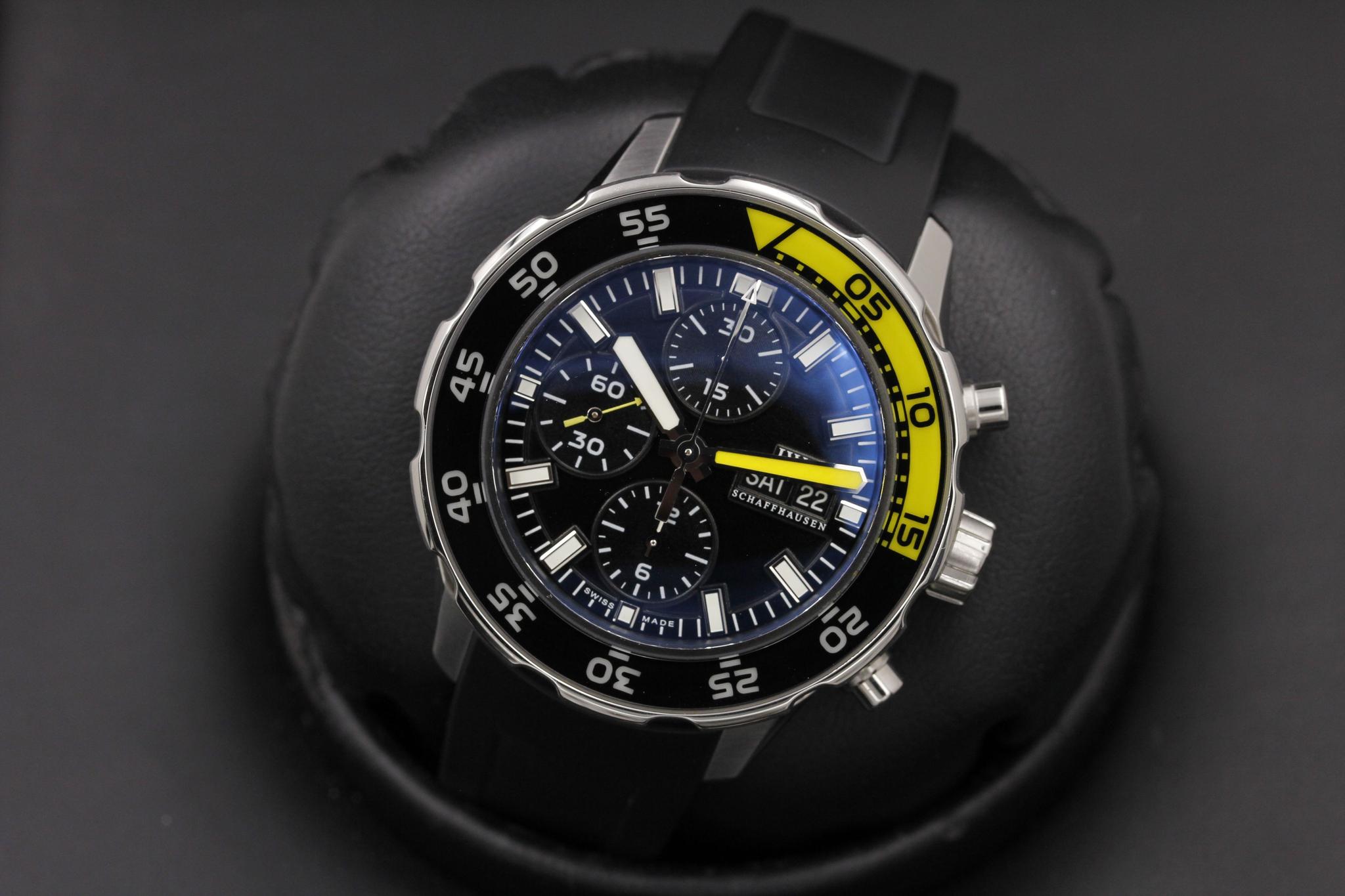 Watch Image 10