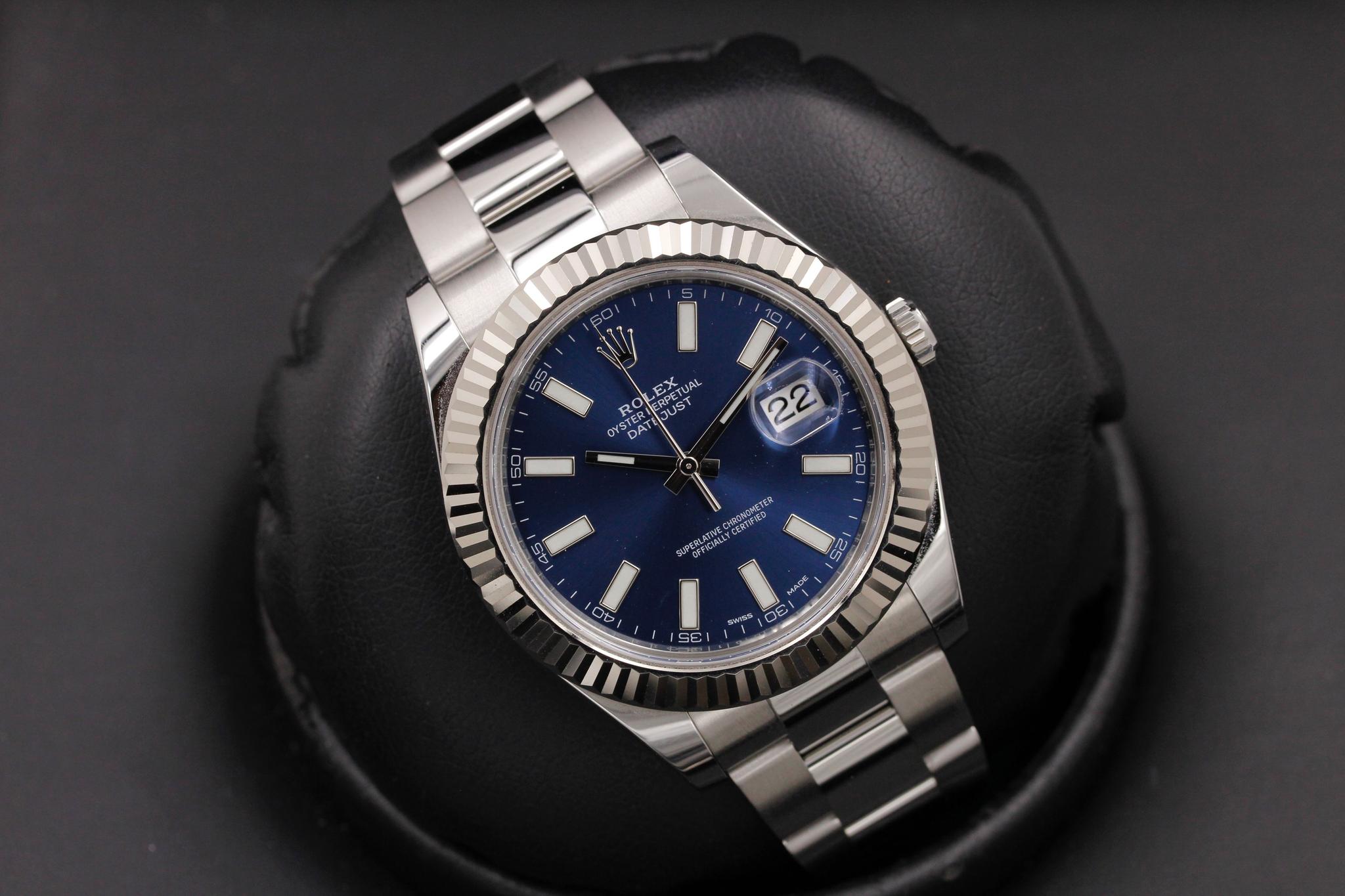 Watch Image 9