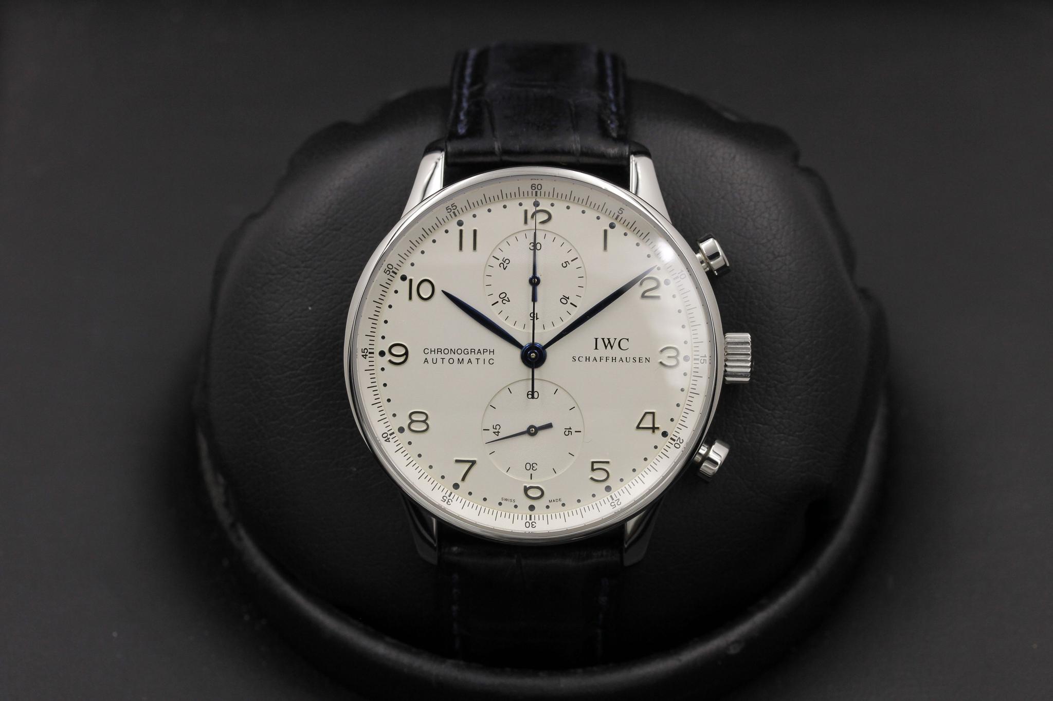 Watch Image 1