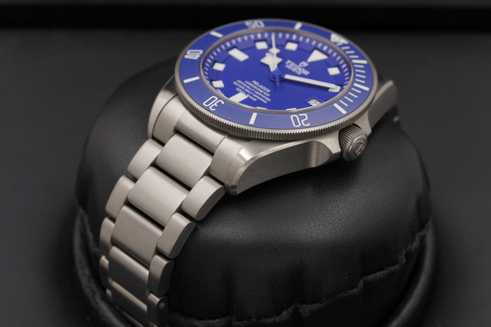 Watch Image 2