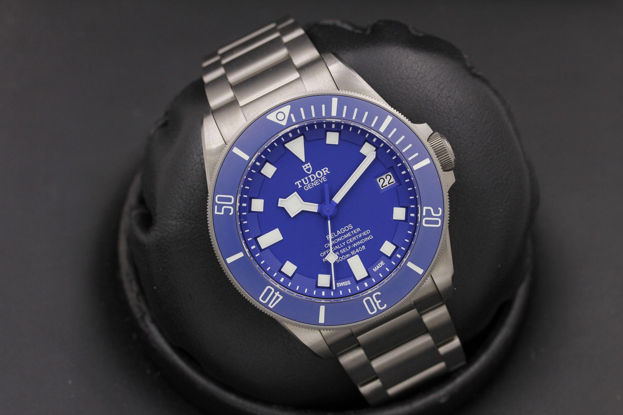 Watch Image 8