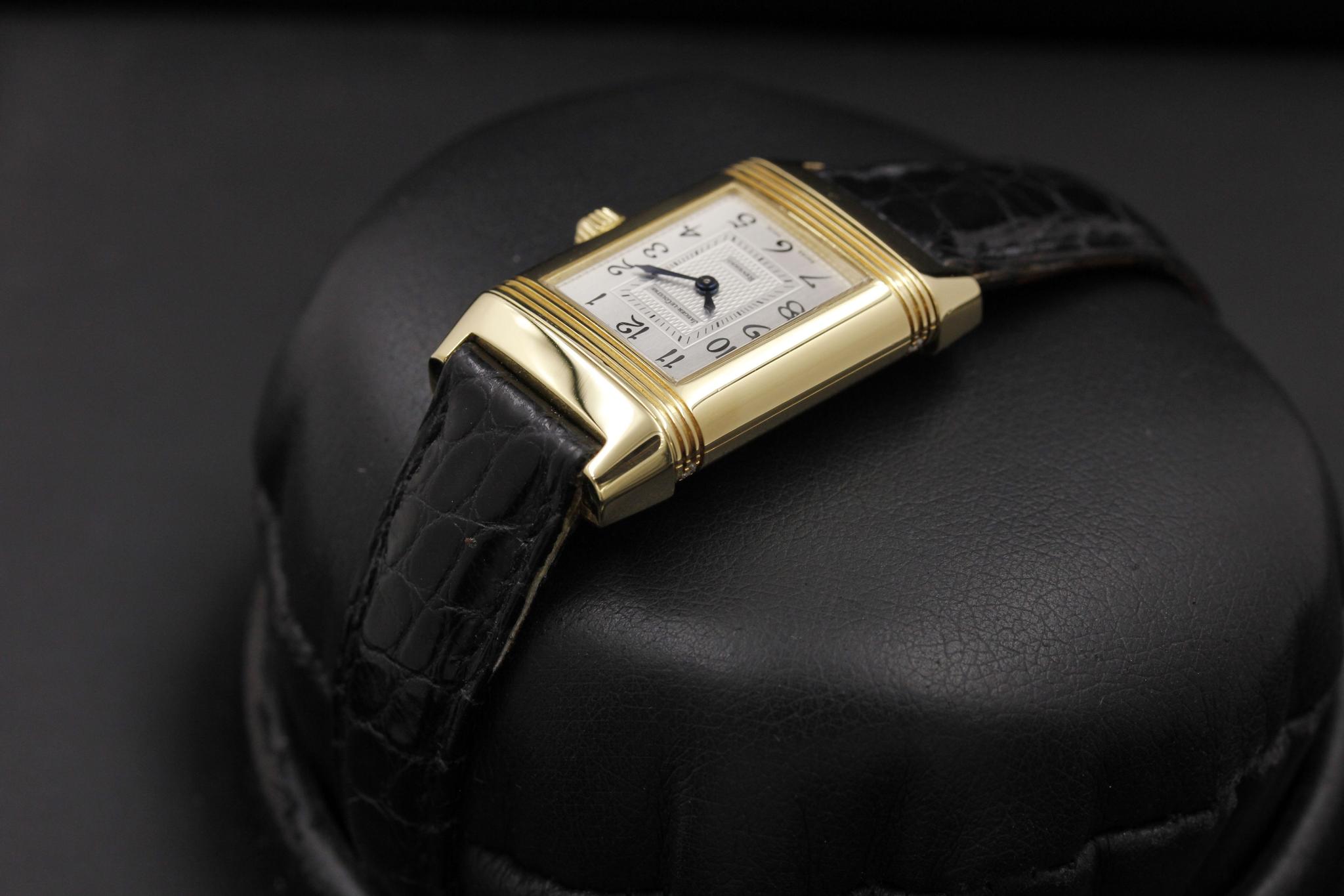 Watch Image 6