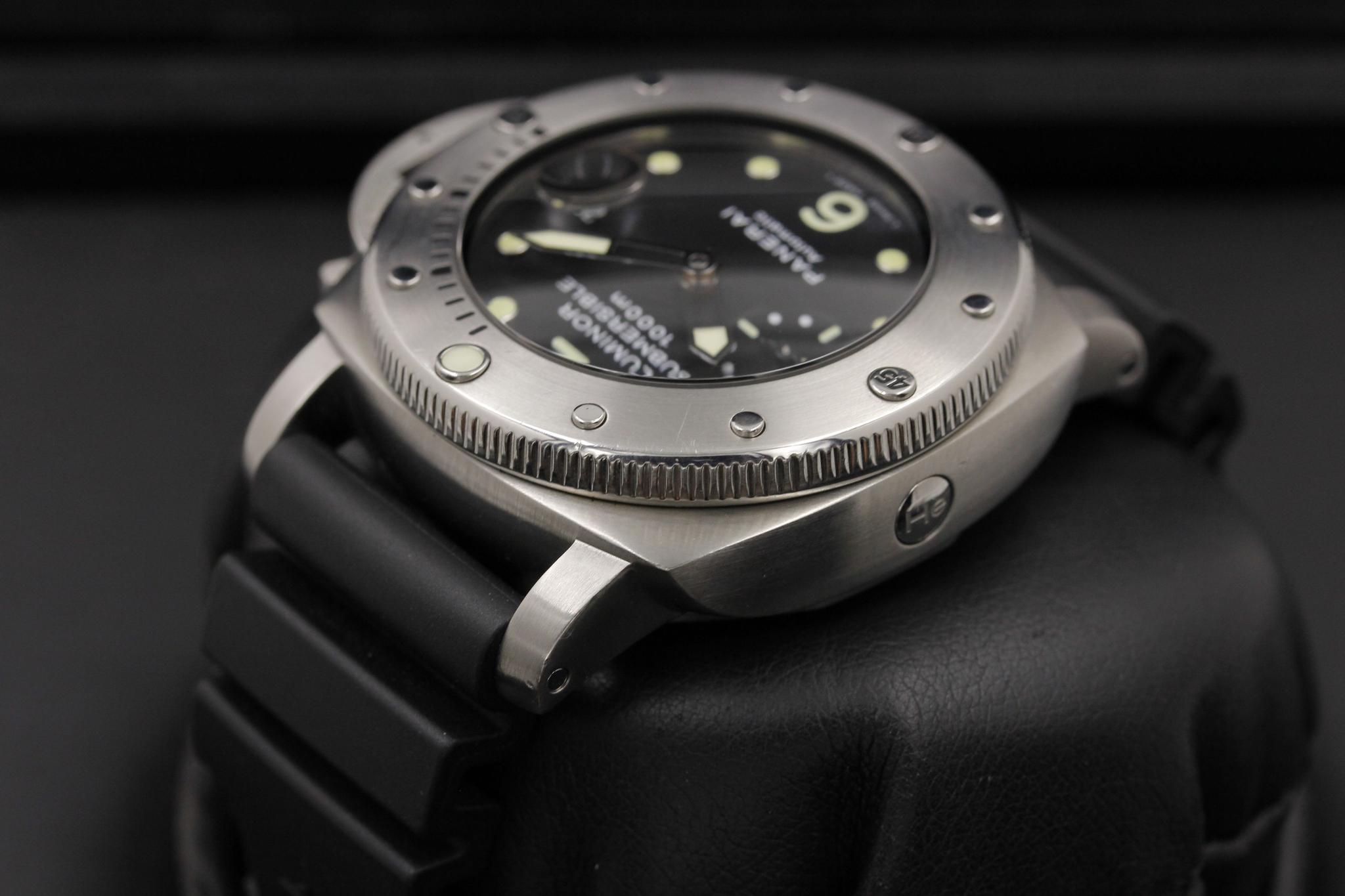 Watch Image 5