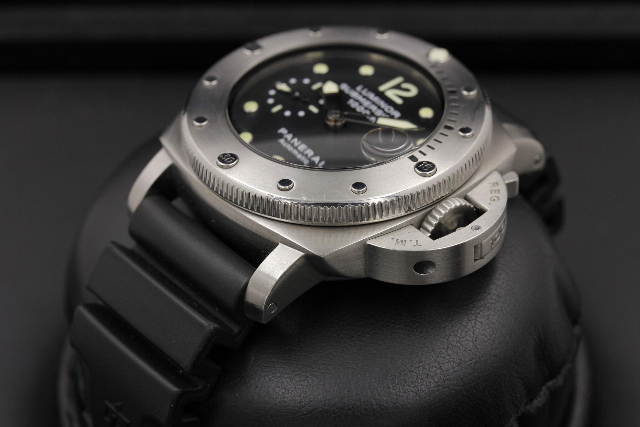 Watch Image 2