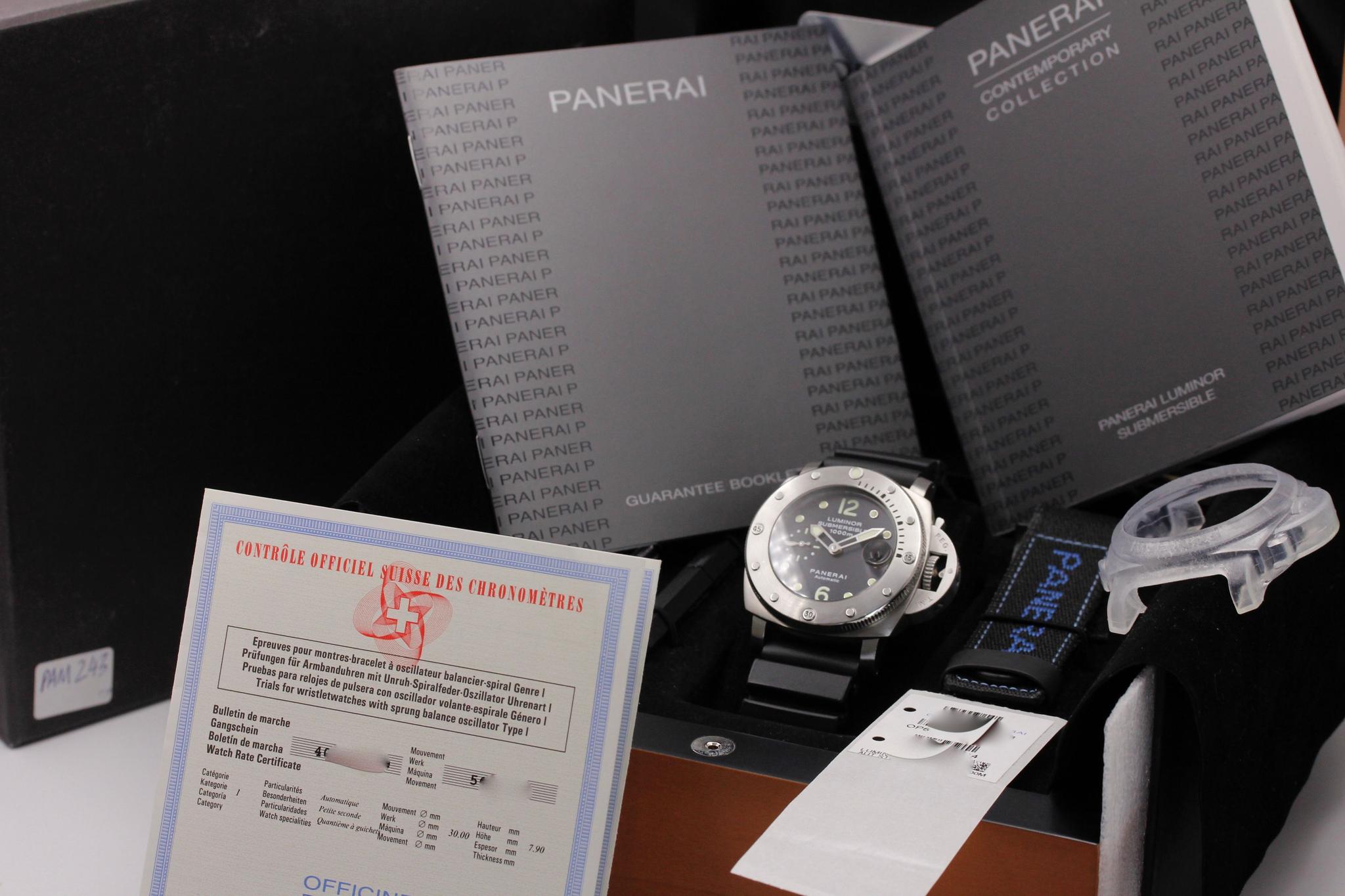 Watch Image 11