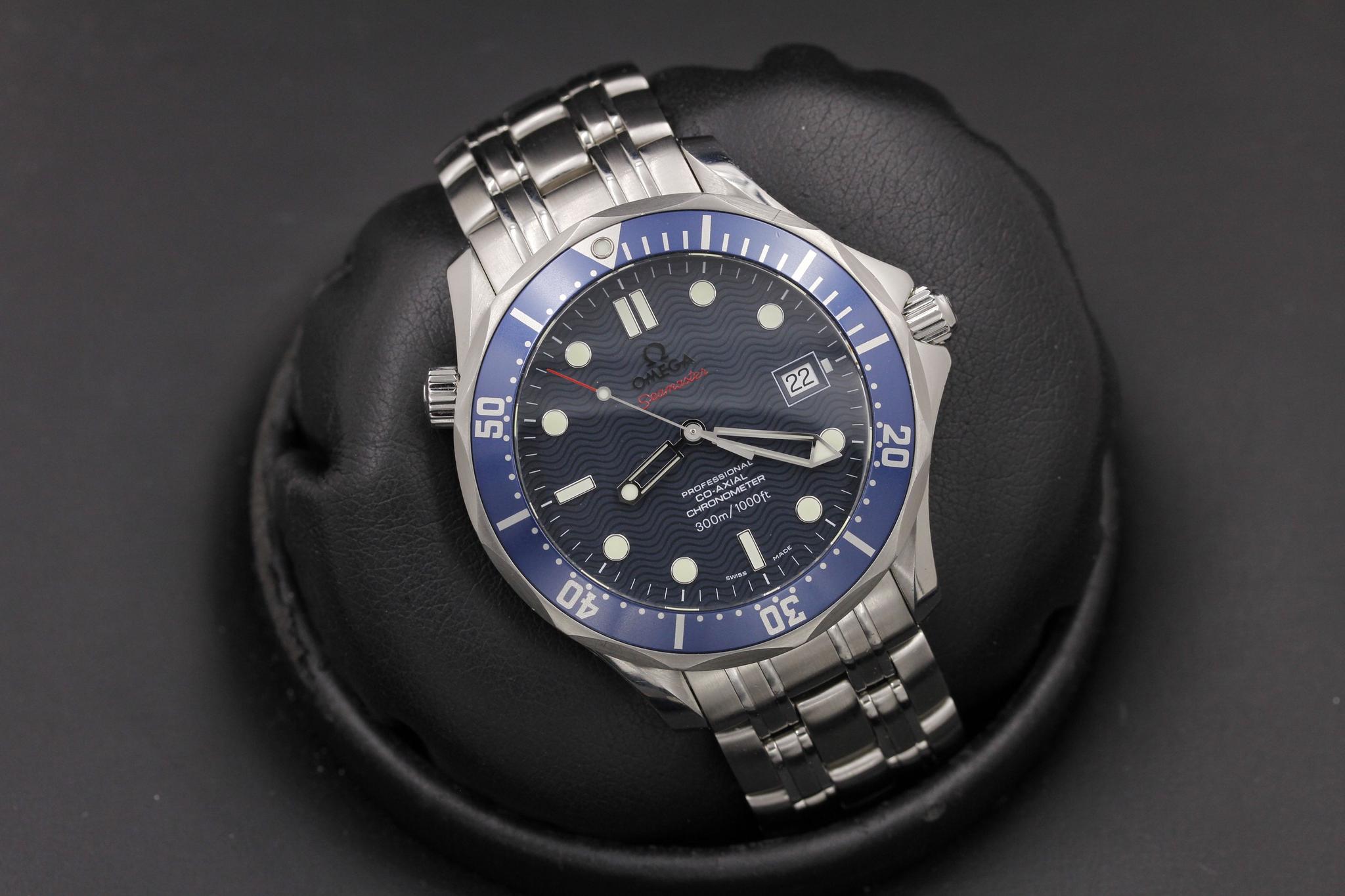 Watch Image 9