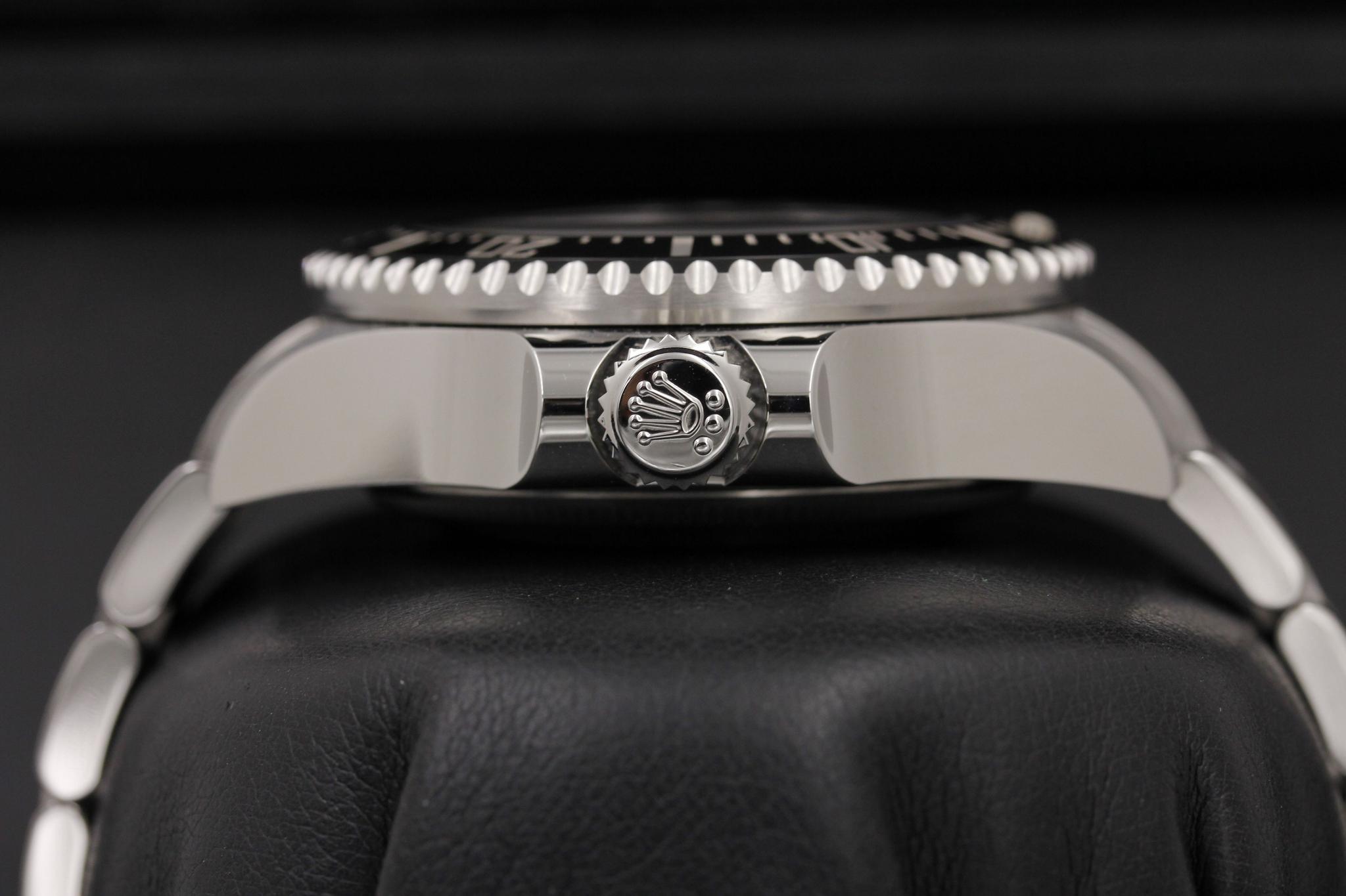 Watch Image 3