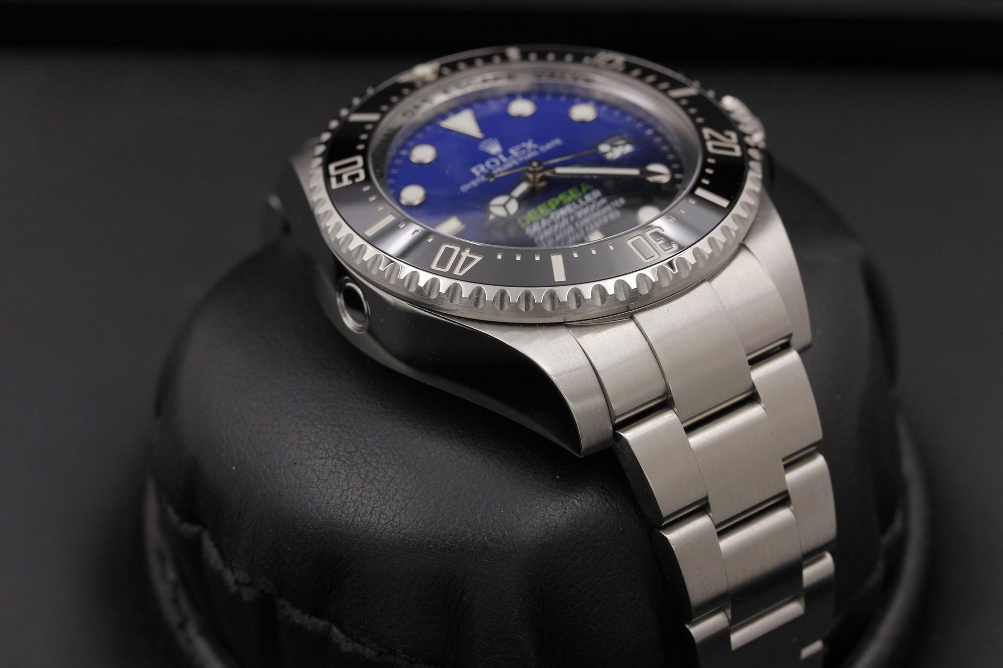 Watch Image 6