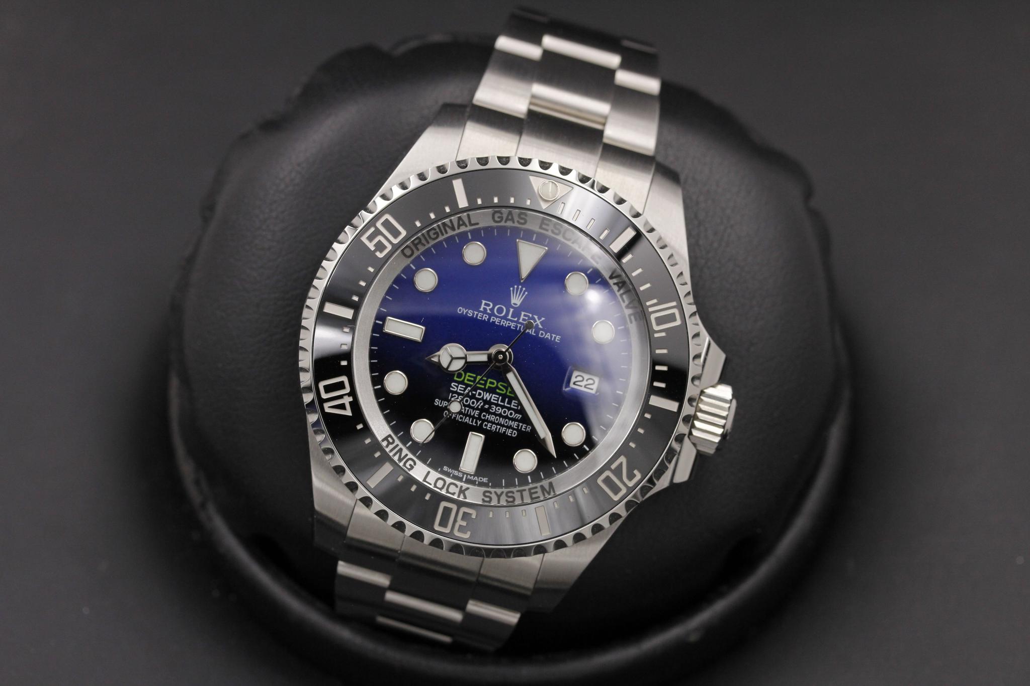Watch Image 10