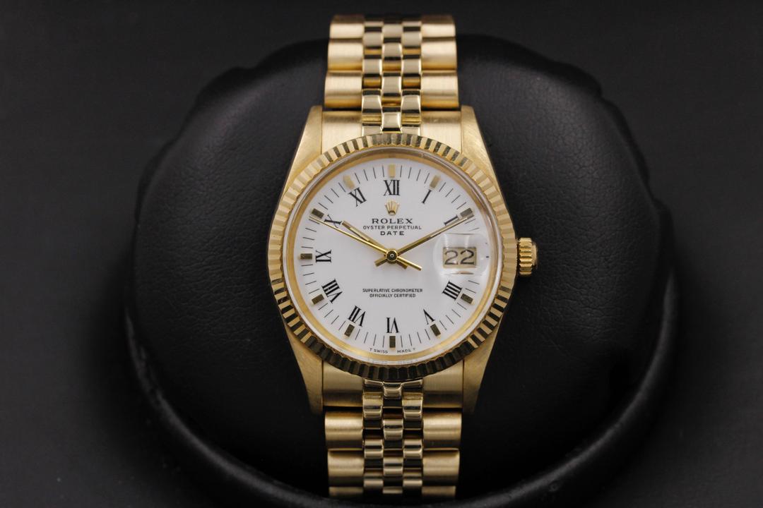 Rolex Date 15037