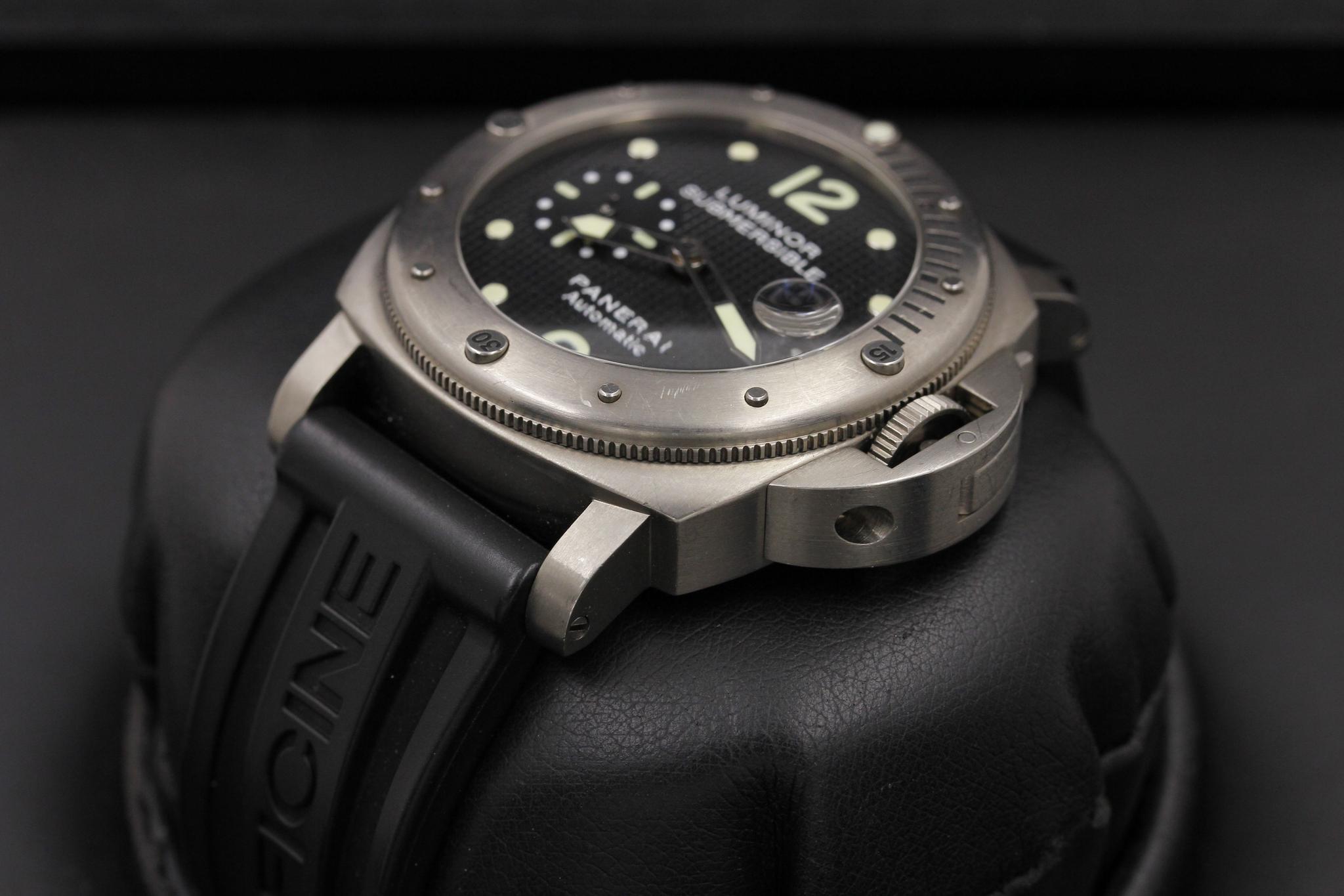Watch Image 2