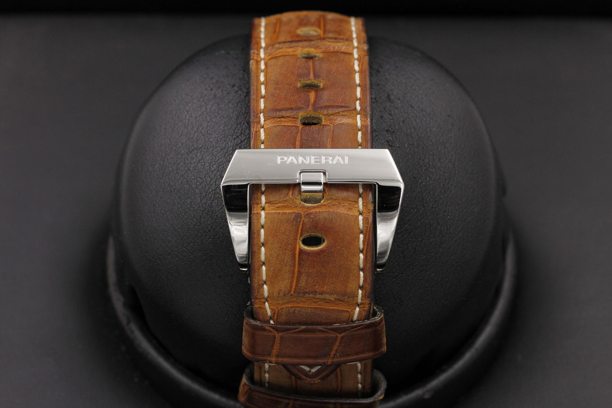 Watch Image 7