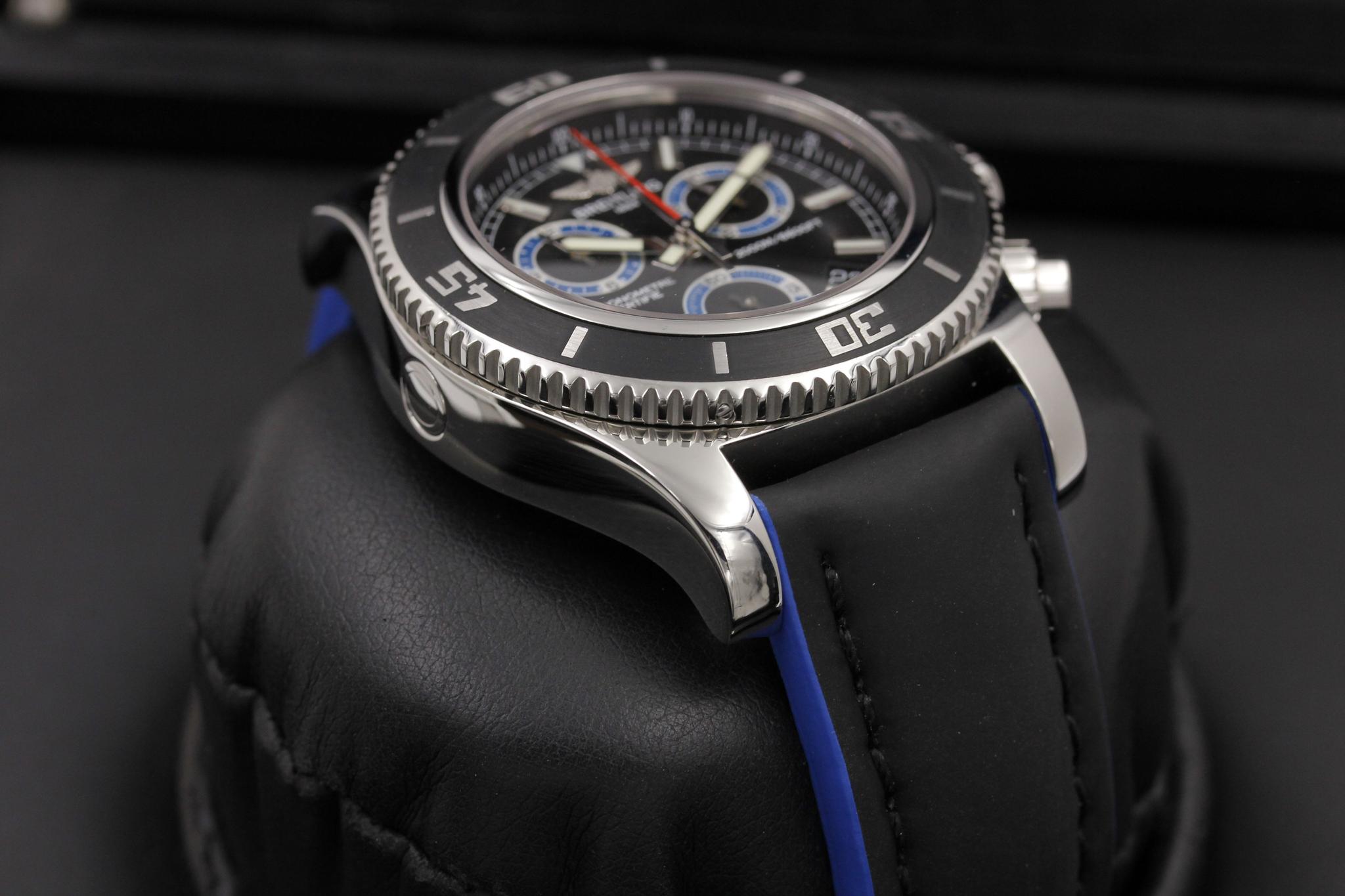 Watch Image 5