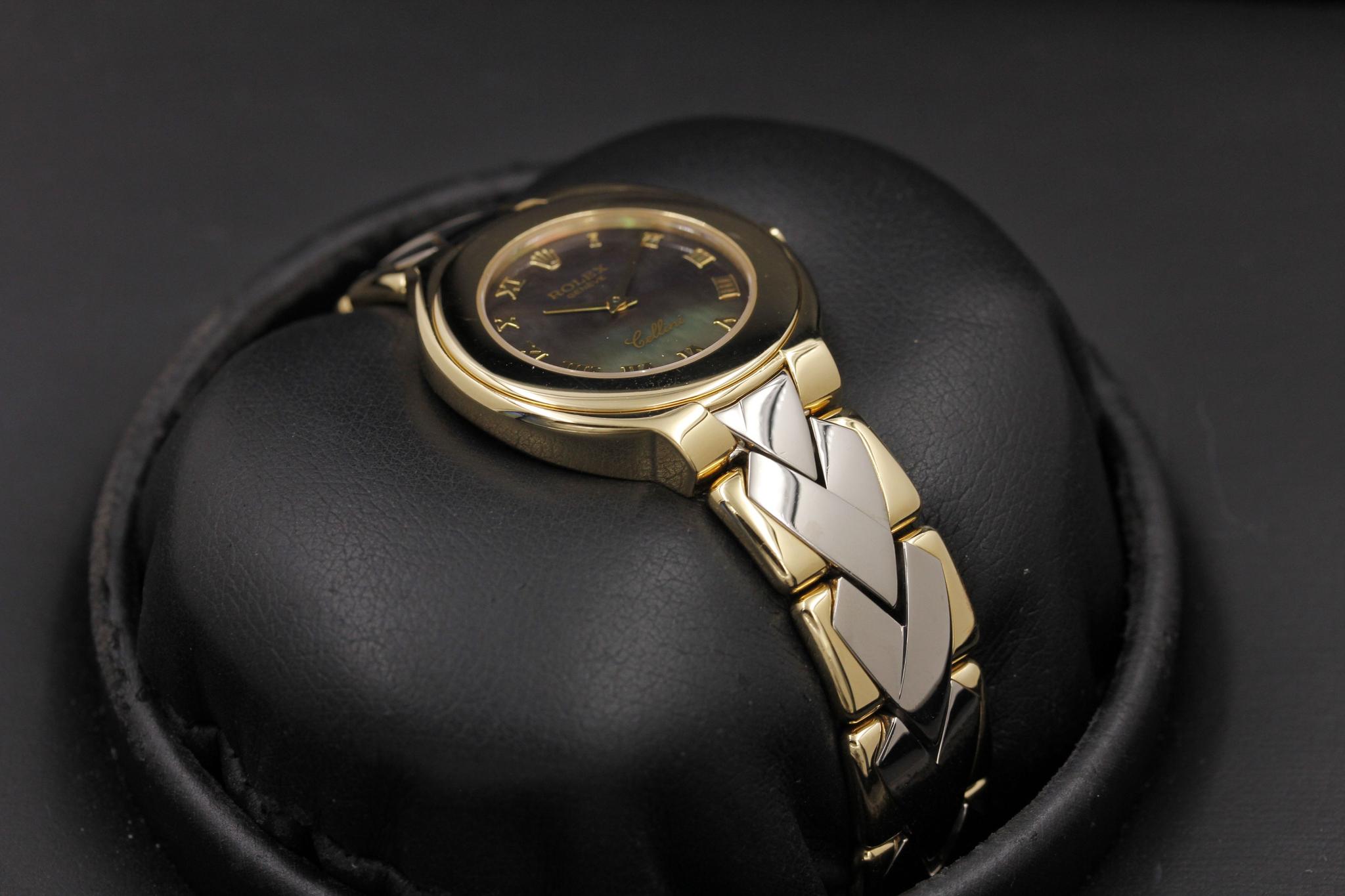Watch Image 6