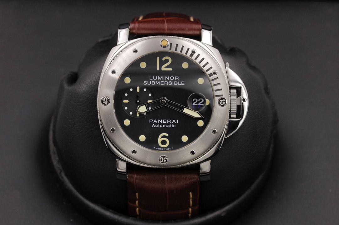 Panerai Submersible Pam 24