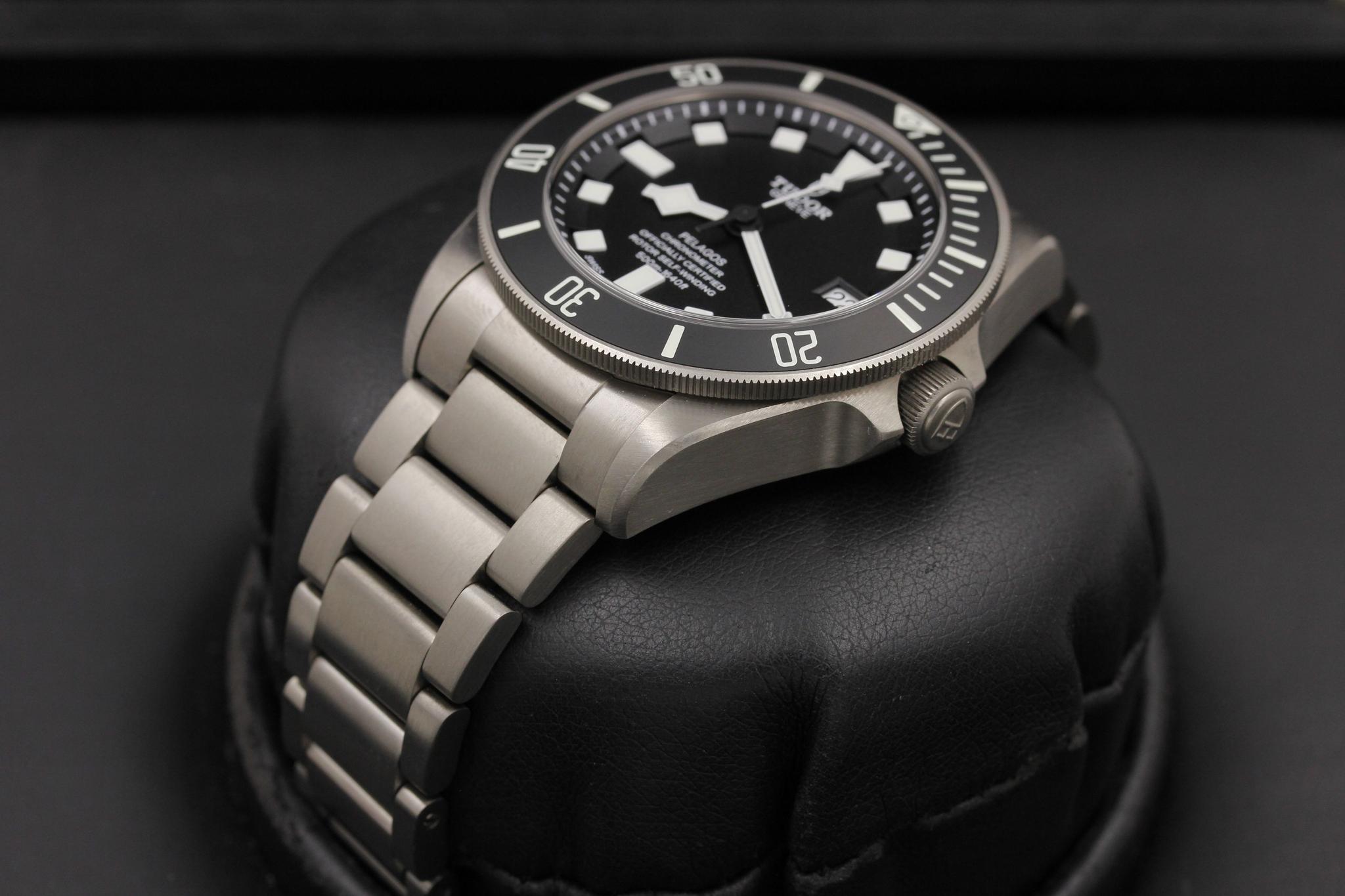 Watch Image 2