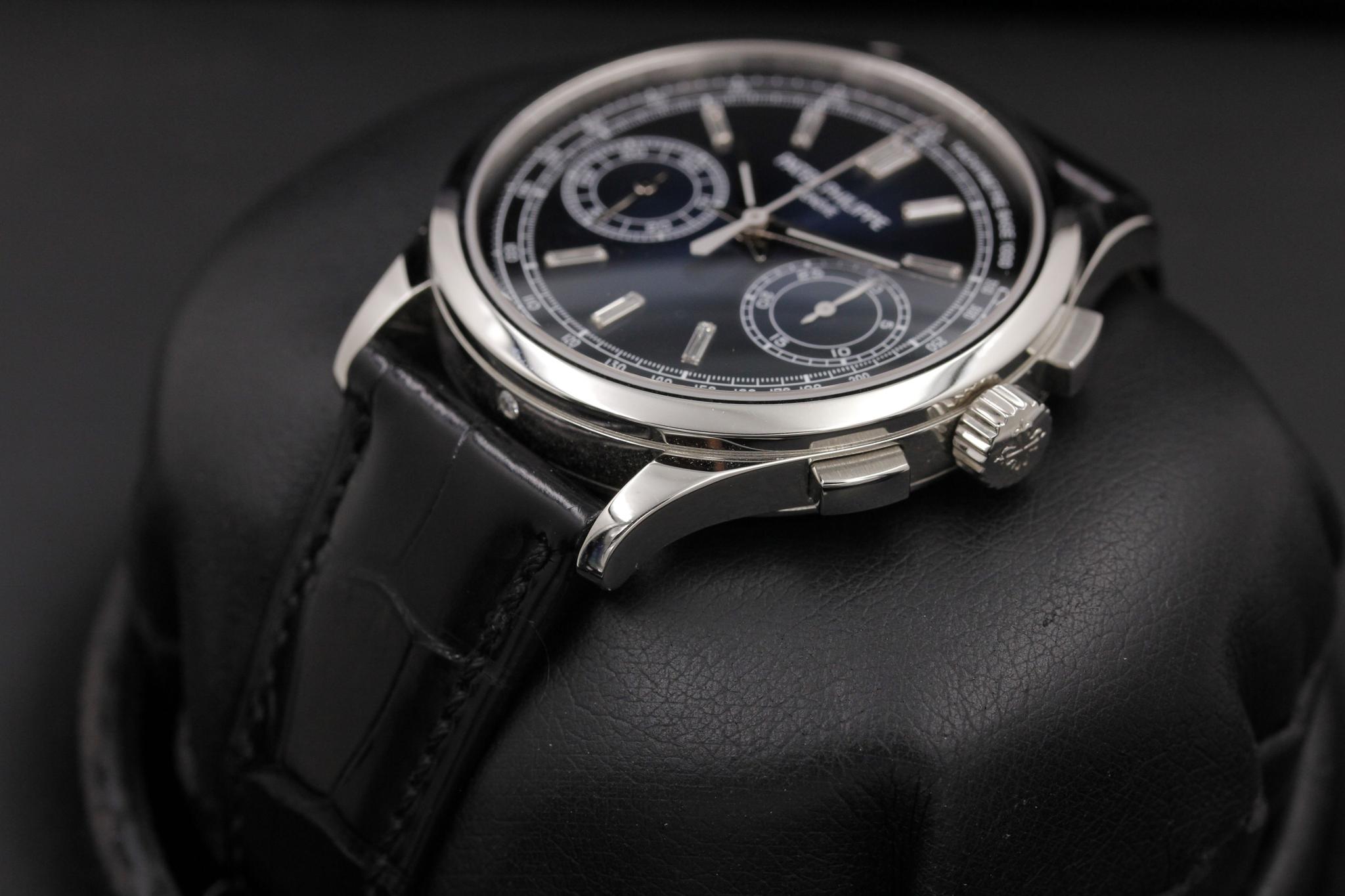Watch Image 4