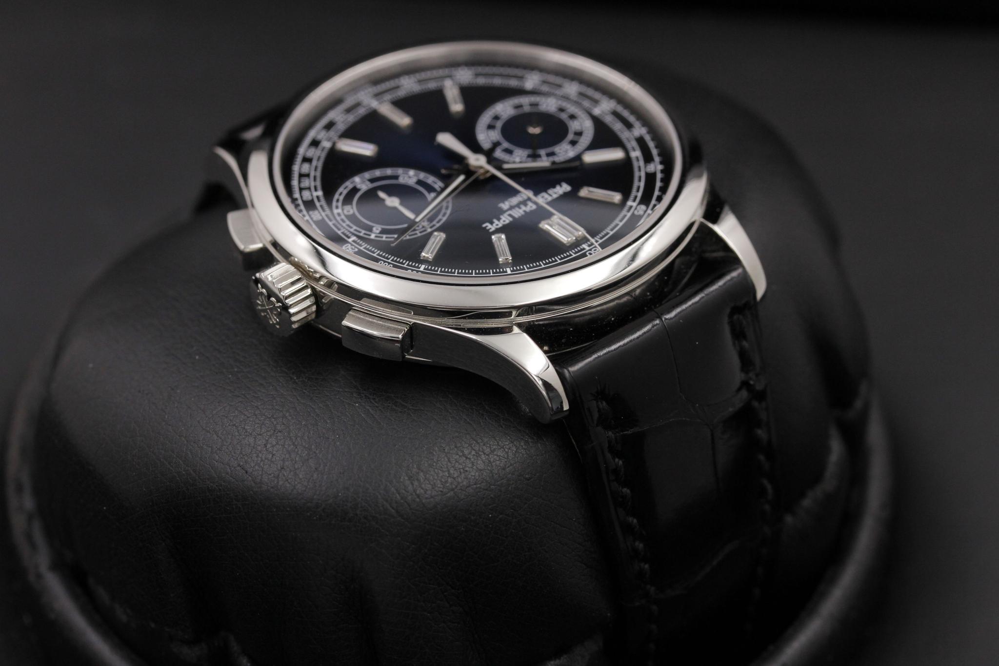 Watch Image 2