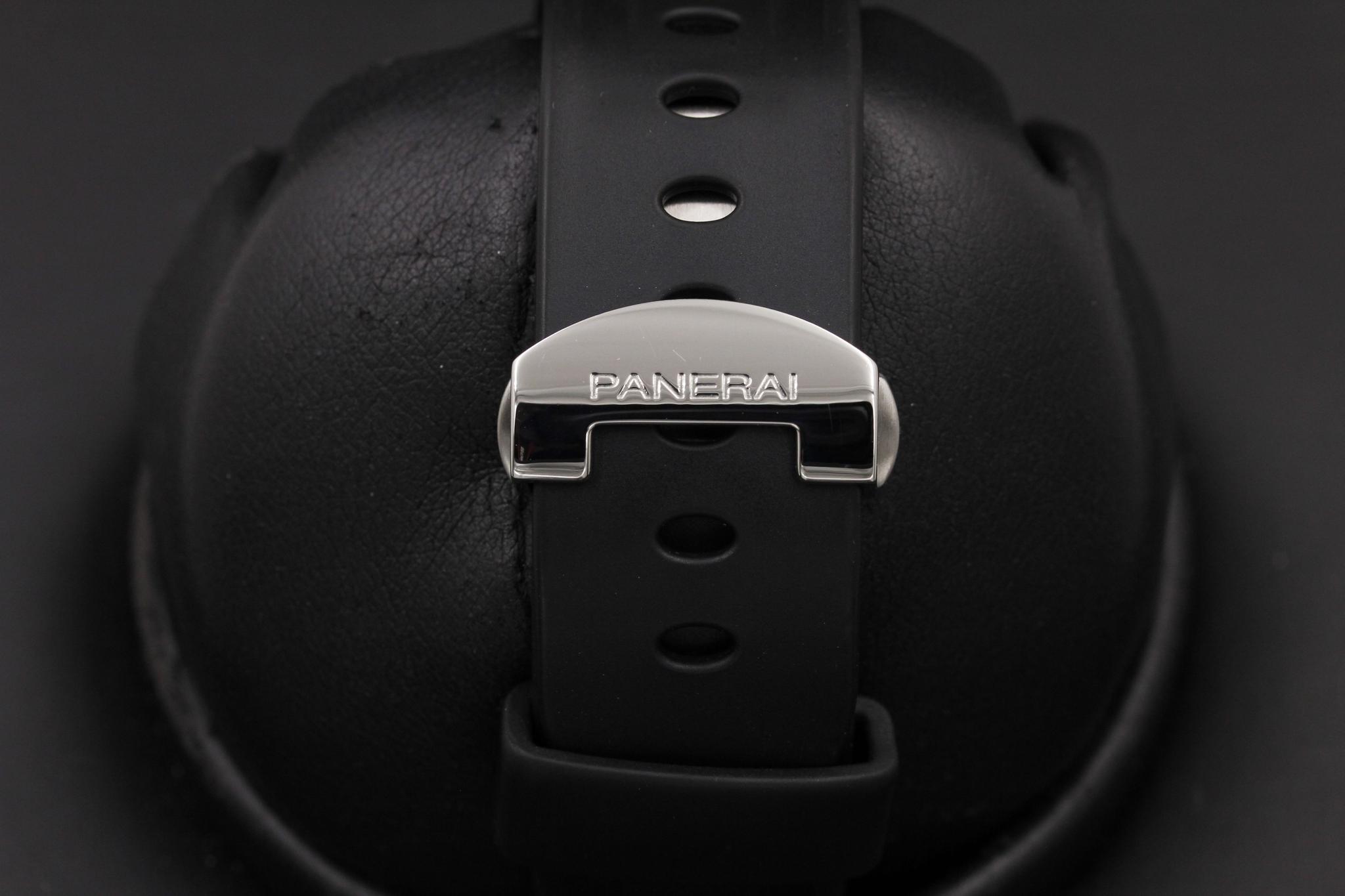Watch Image 7