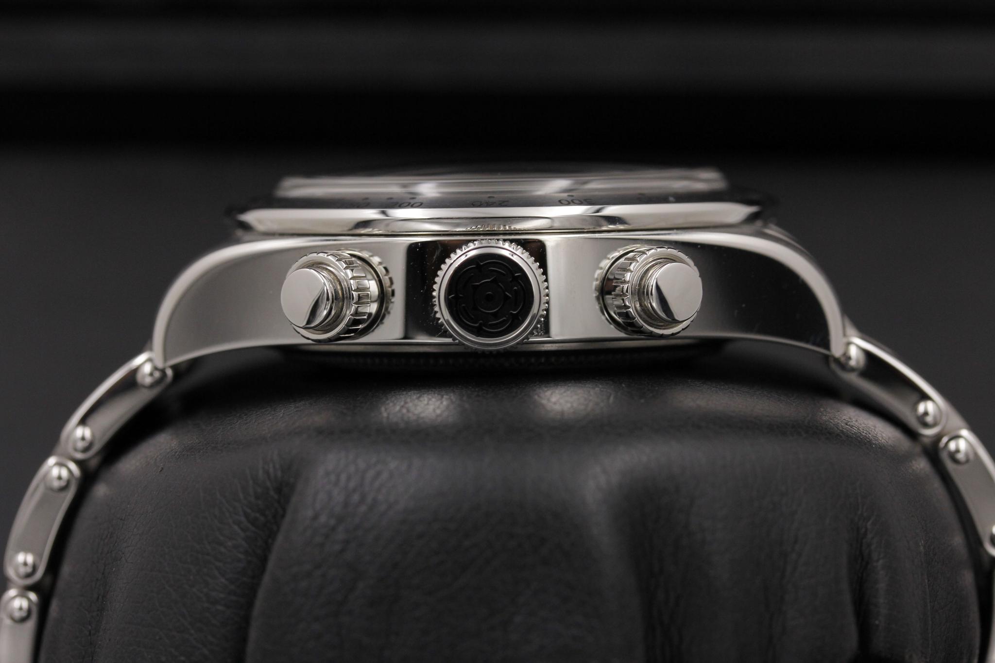 Watch Image 3