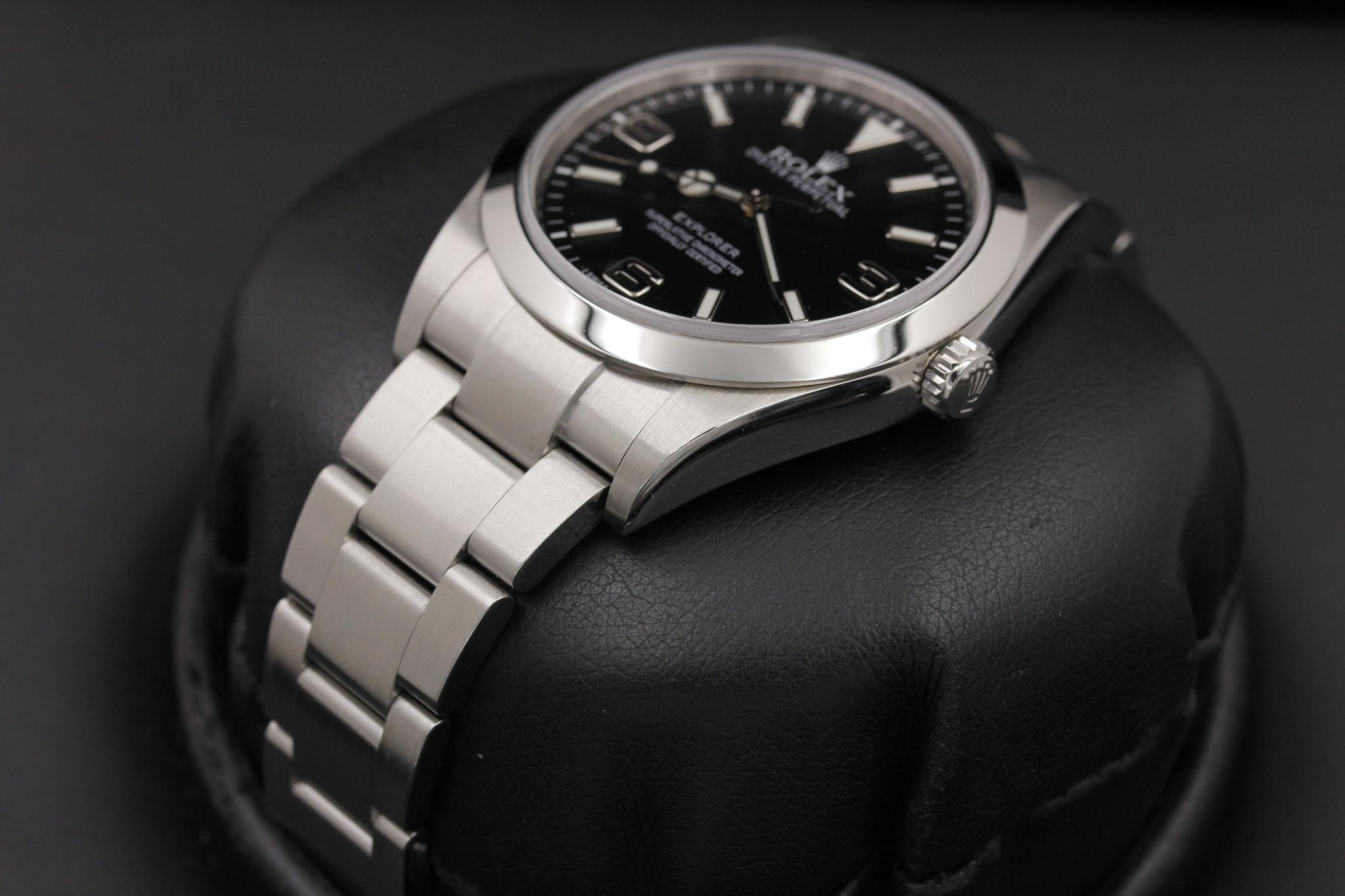 Watch Image 2