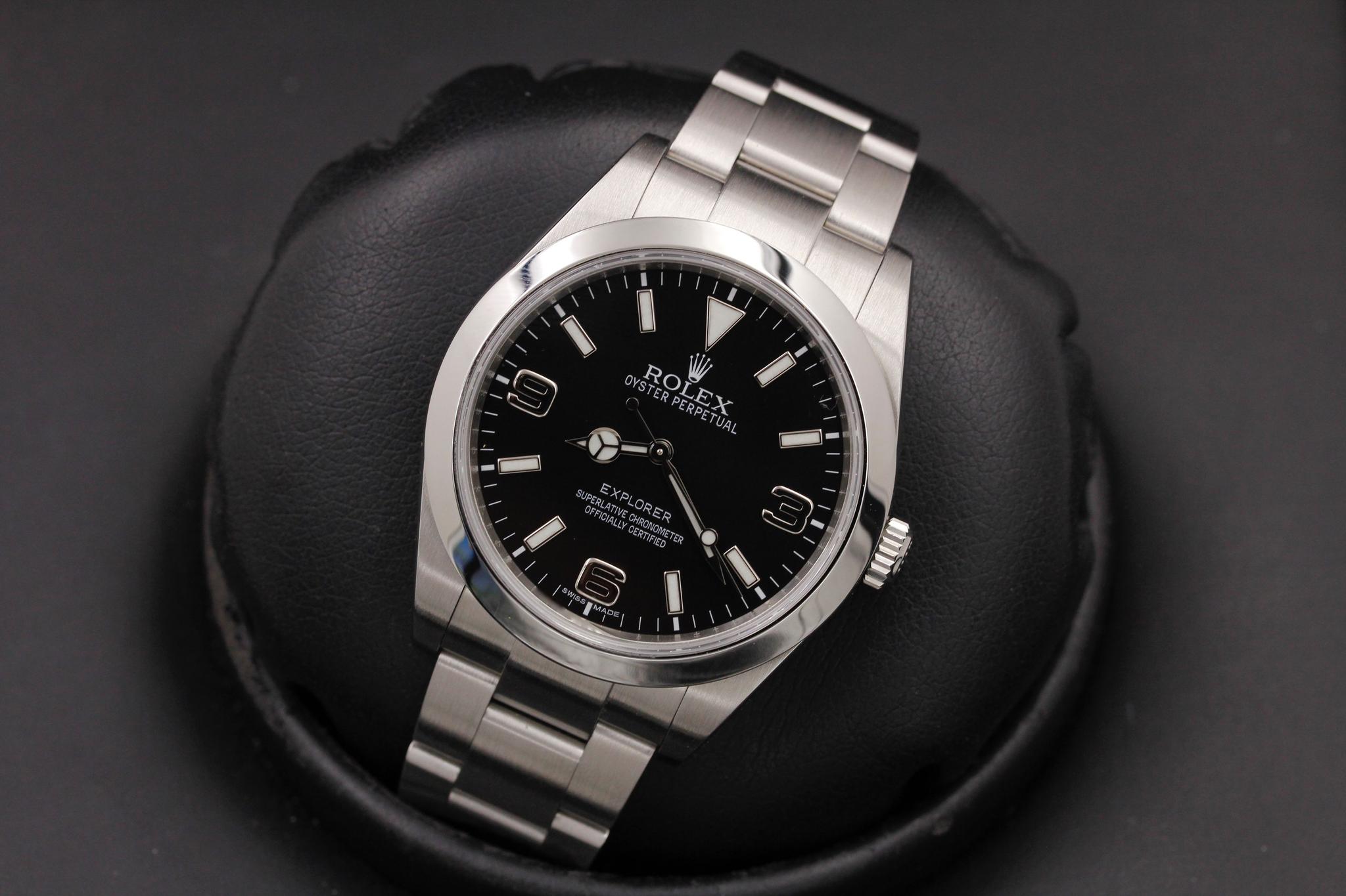 Watch Image 9